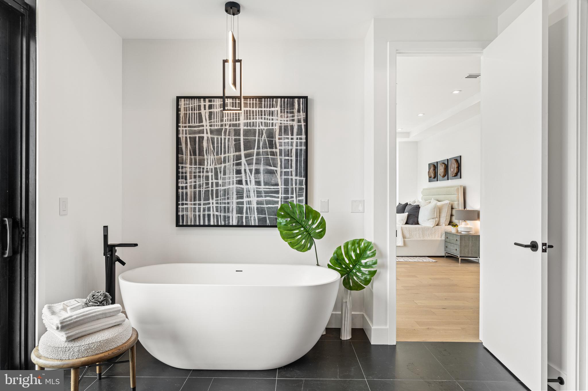 MAPLEWOOD - Residential