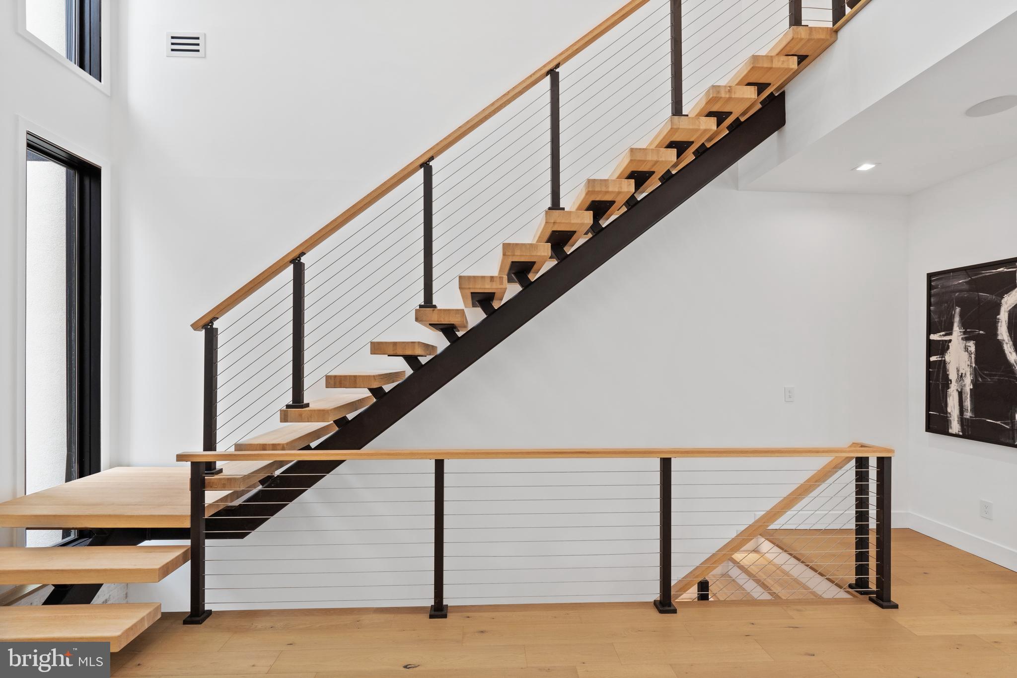 MAPLEWOOD - Residential