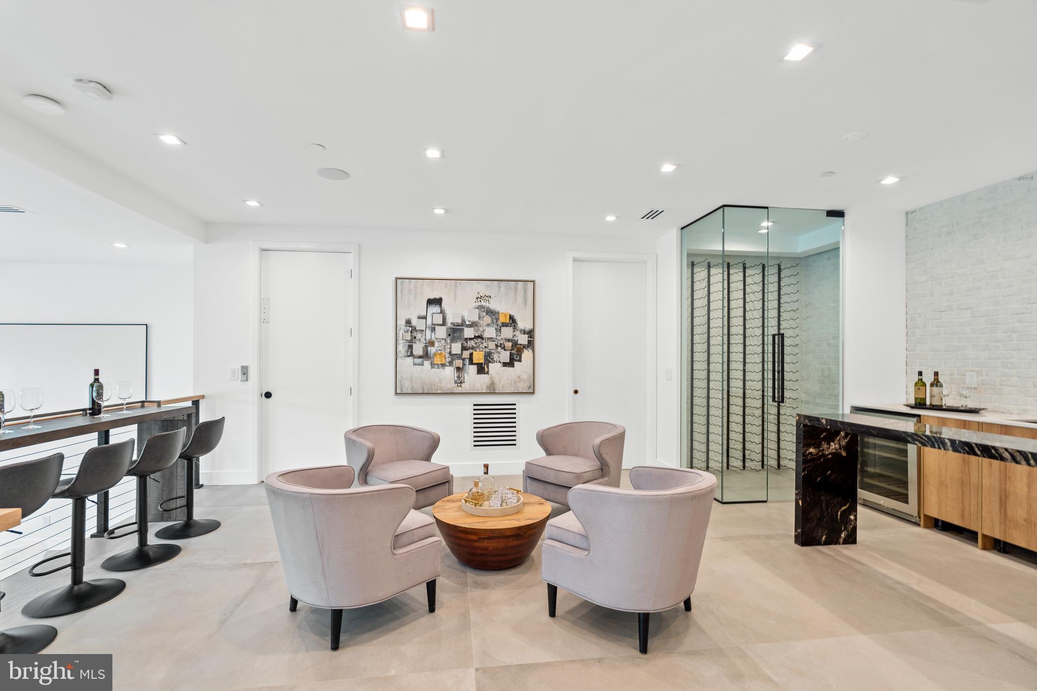 MAPLEWOOD - Residential