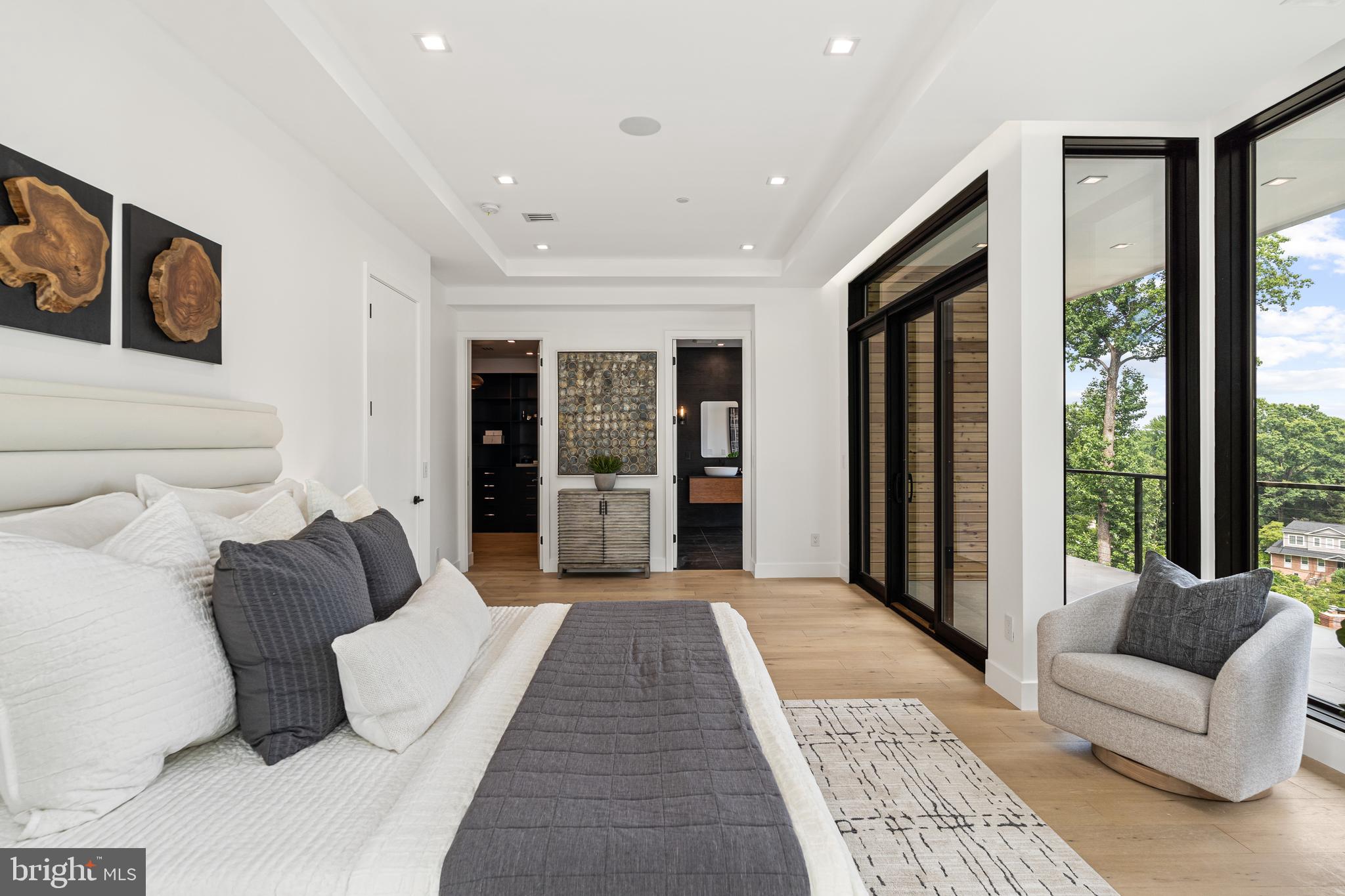 MAPLEWOOD - Residential