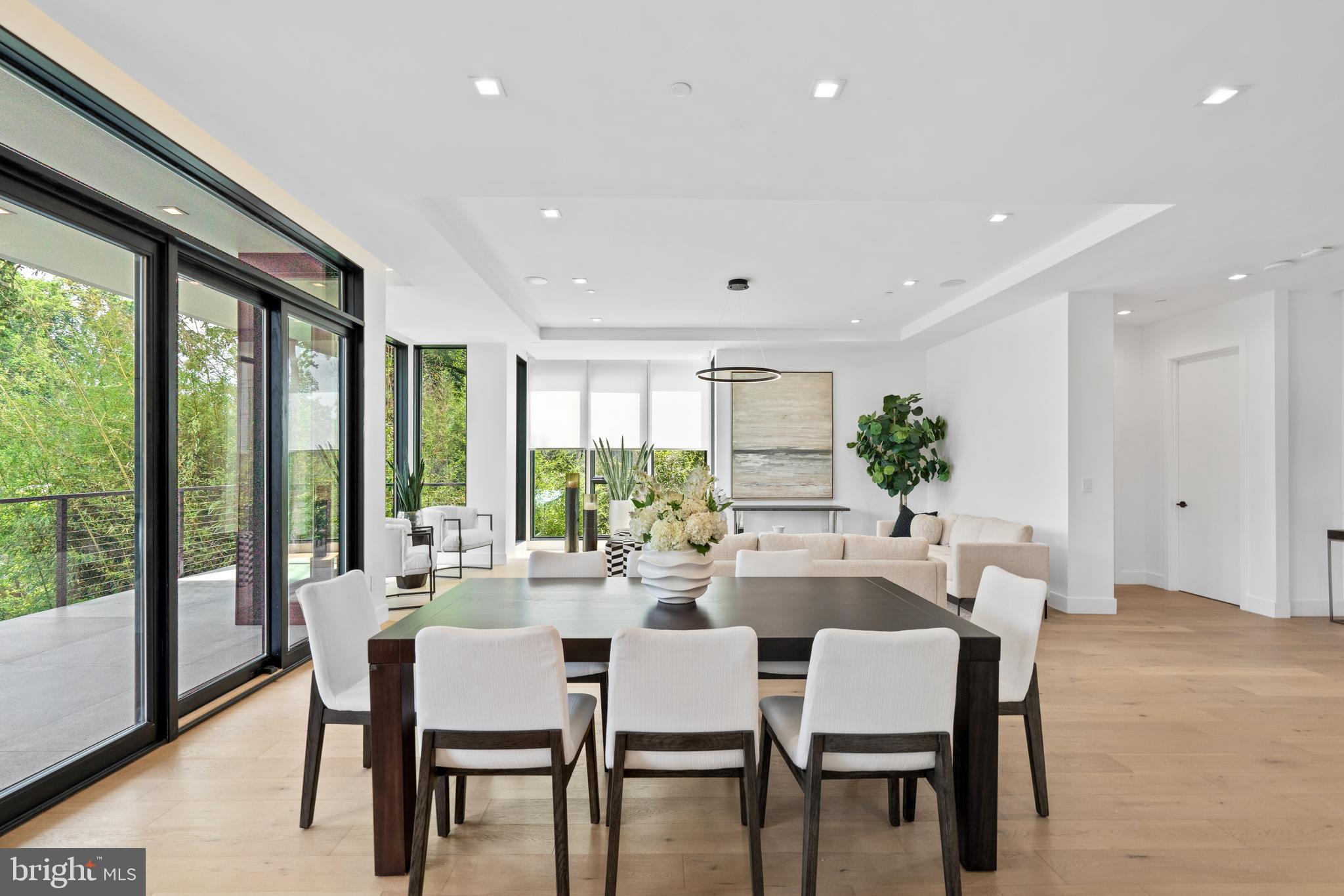 MAPLEWOOD - Residential