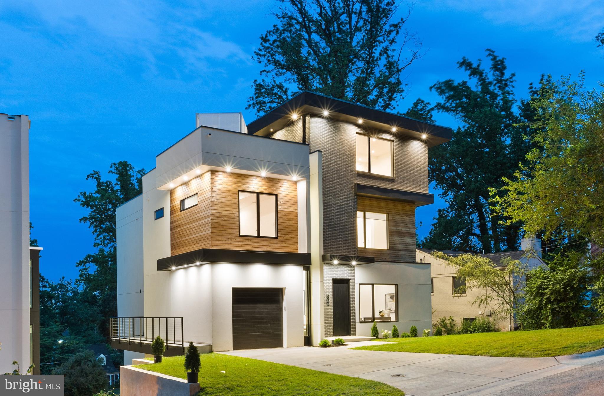 MAPLEWOOD - Residential