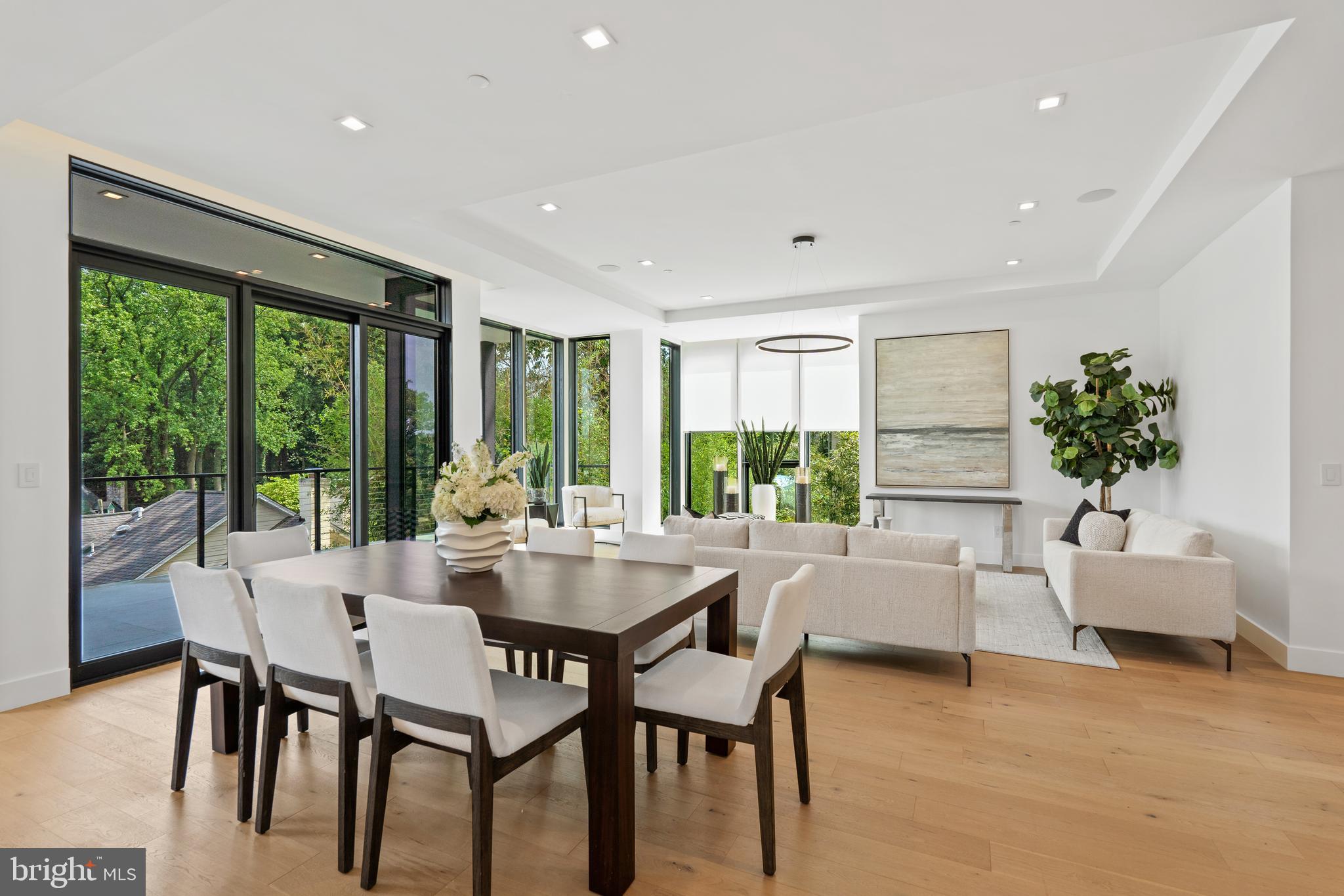 MAPLEWOOD - Residential