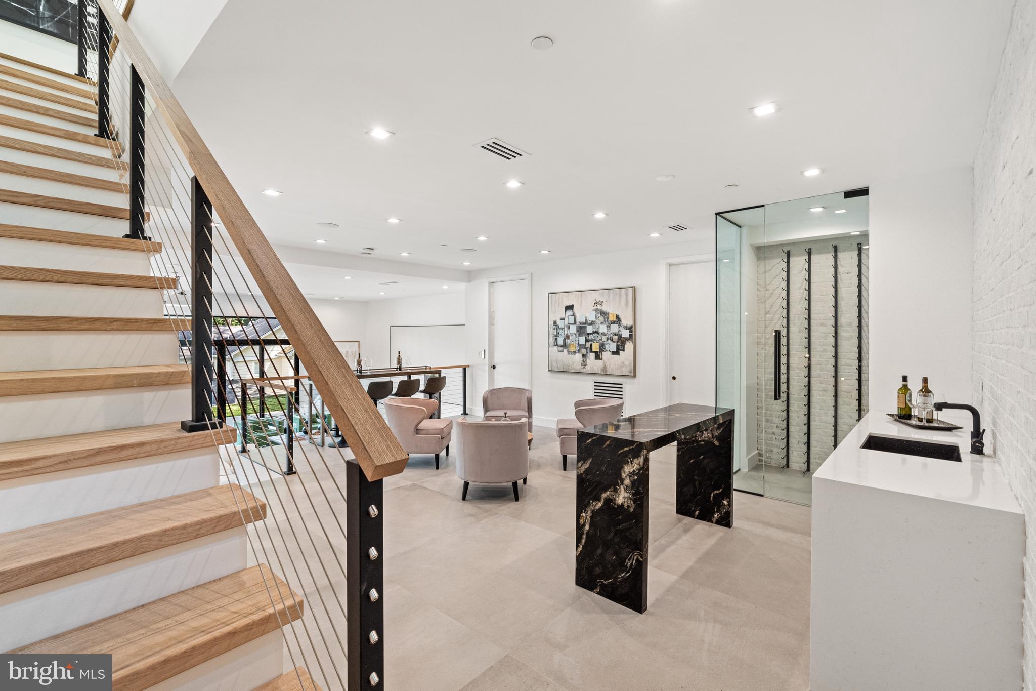 MAPLEWOOD - Residential