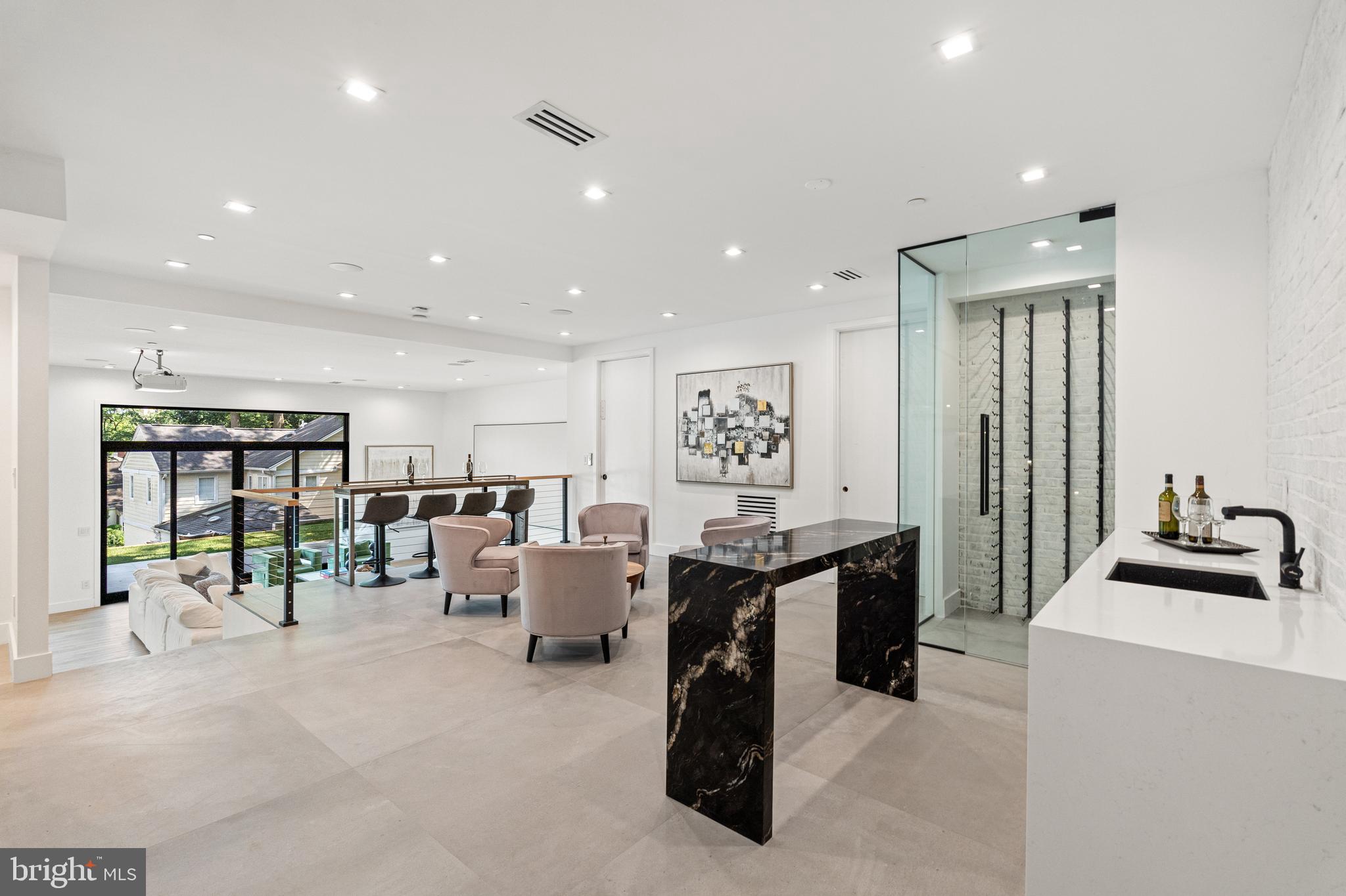 MAPLEWOOD - Residential