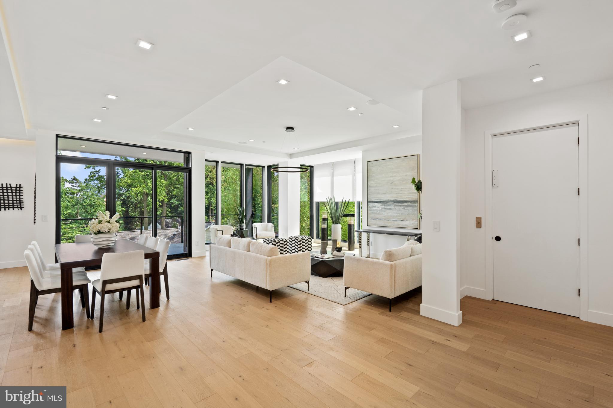 MAPLEWOOD - Residential