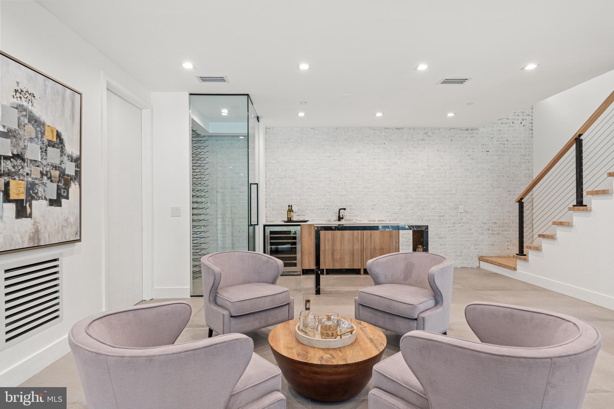 MAPLEWOOD - Residential