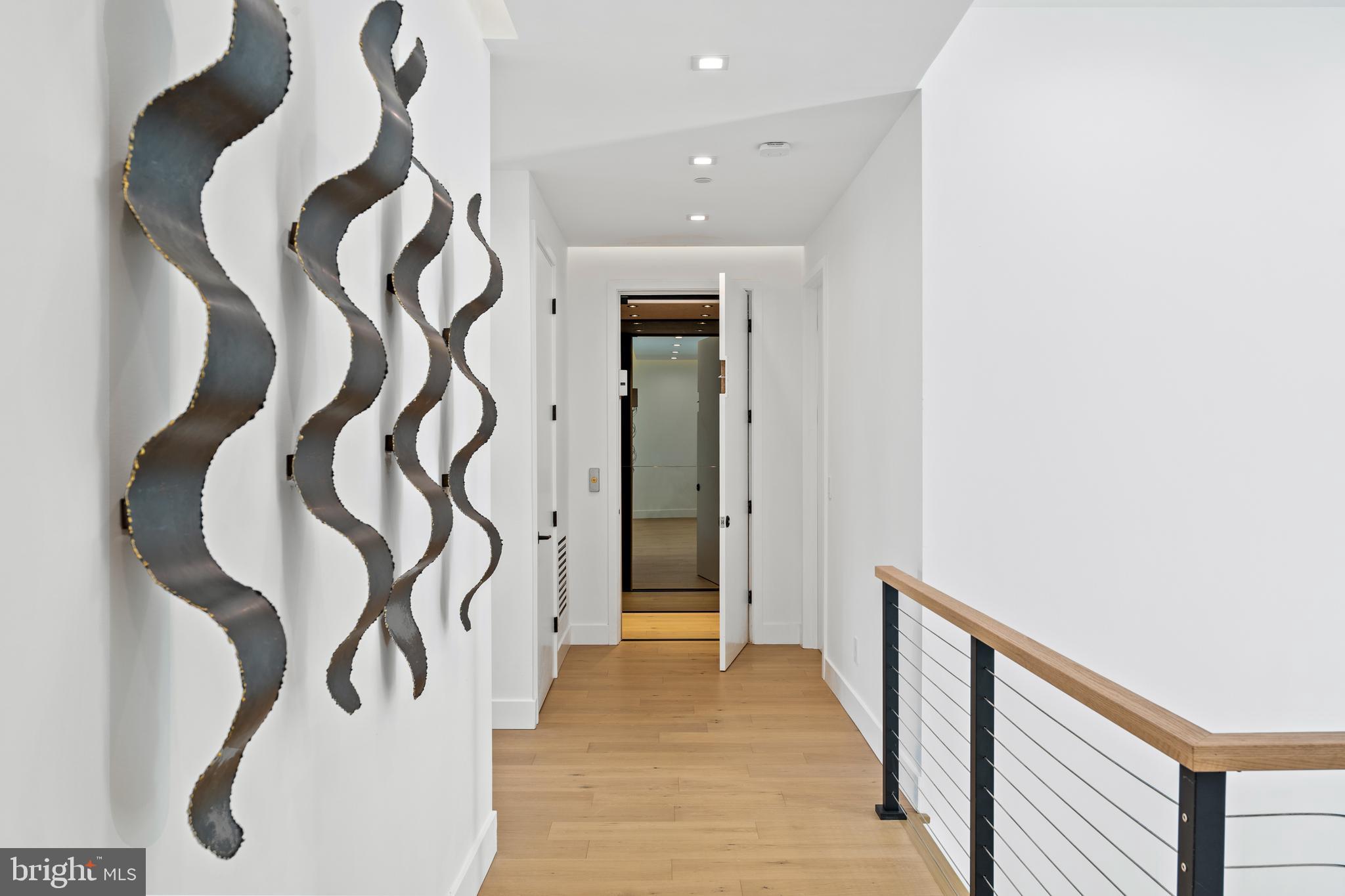 MAPLEWOOD - Residential