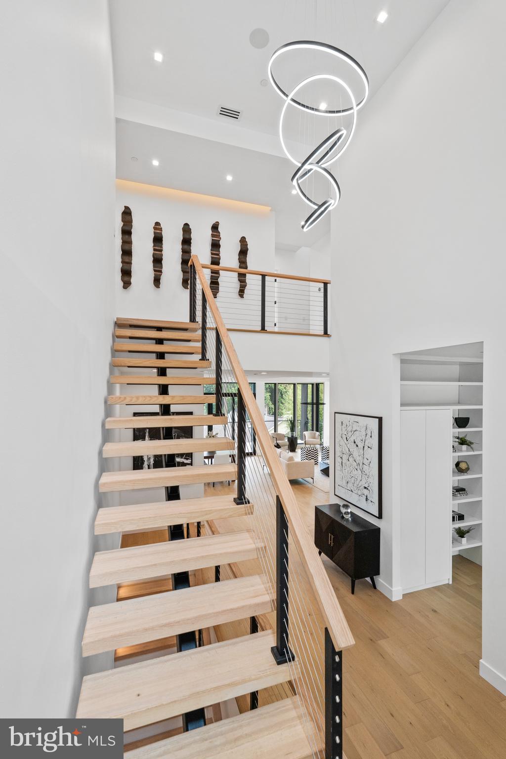 MAPLEWOOD - Residential