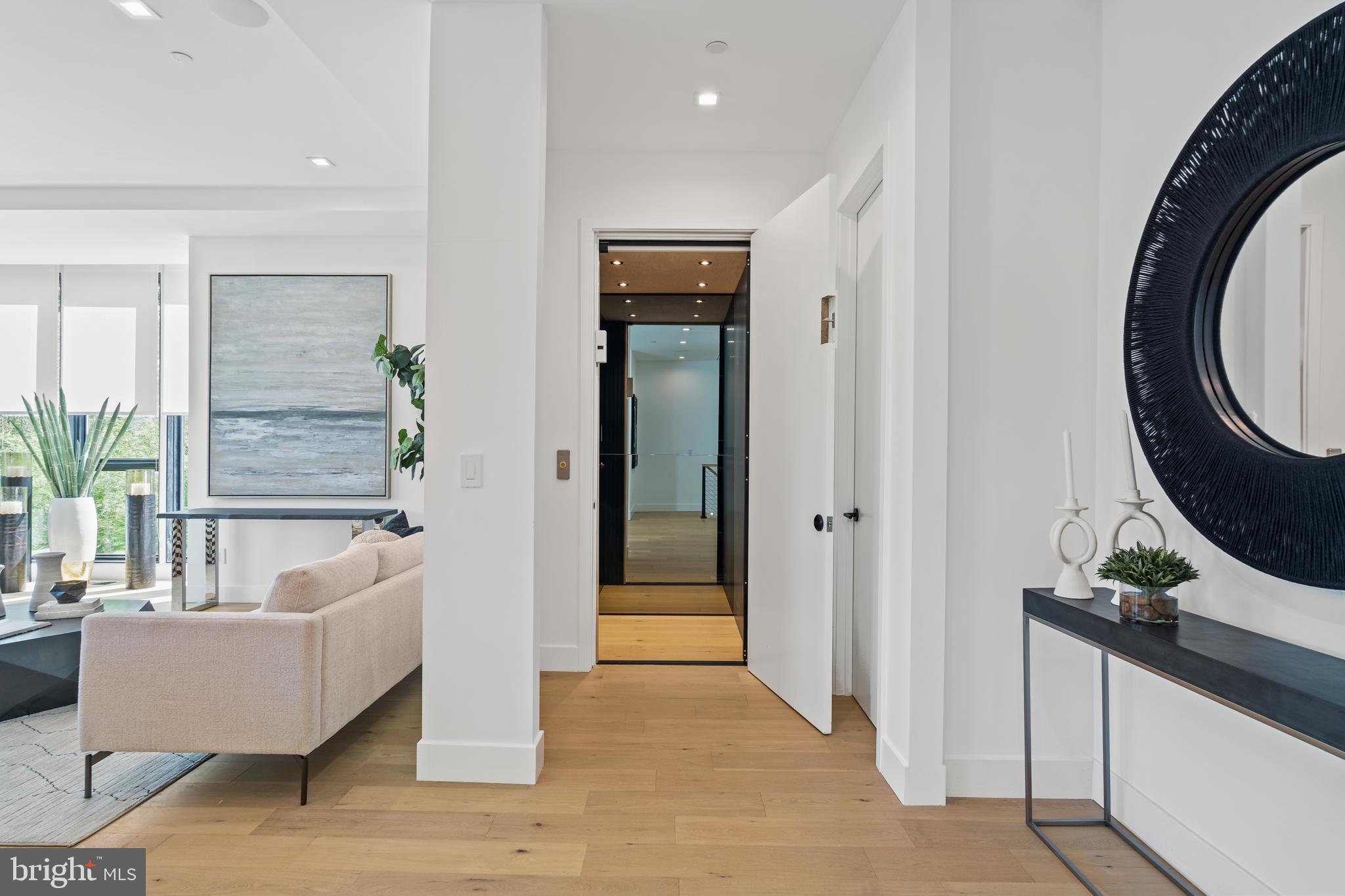 MAPLEWOOD - Residential