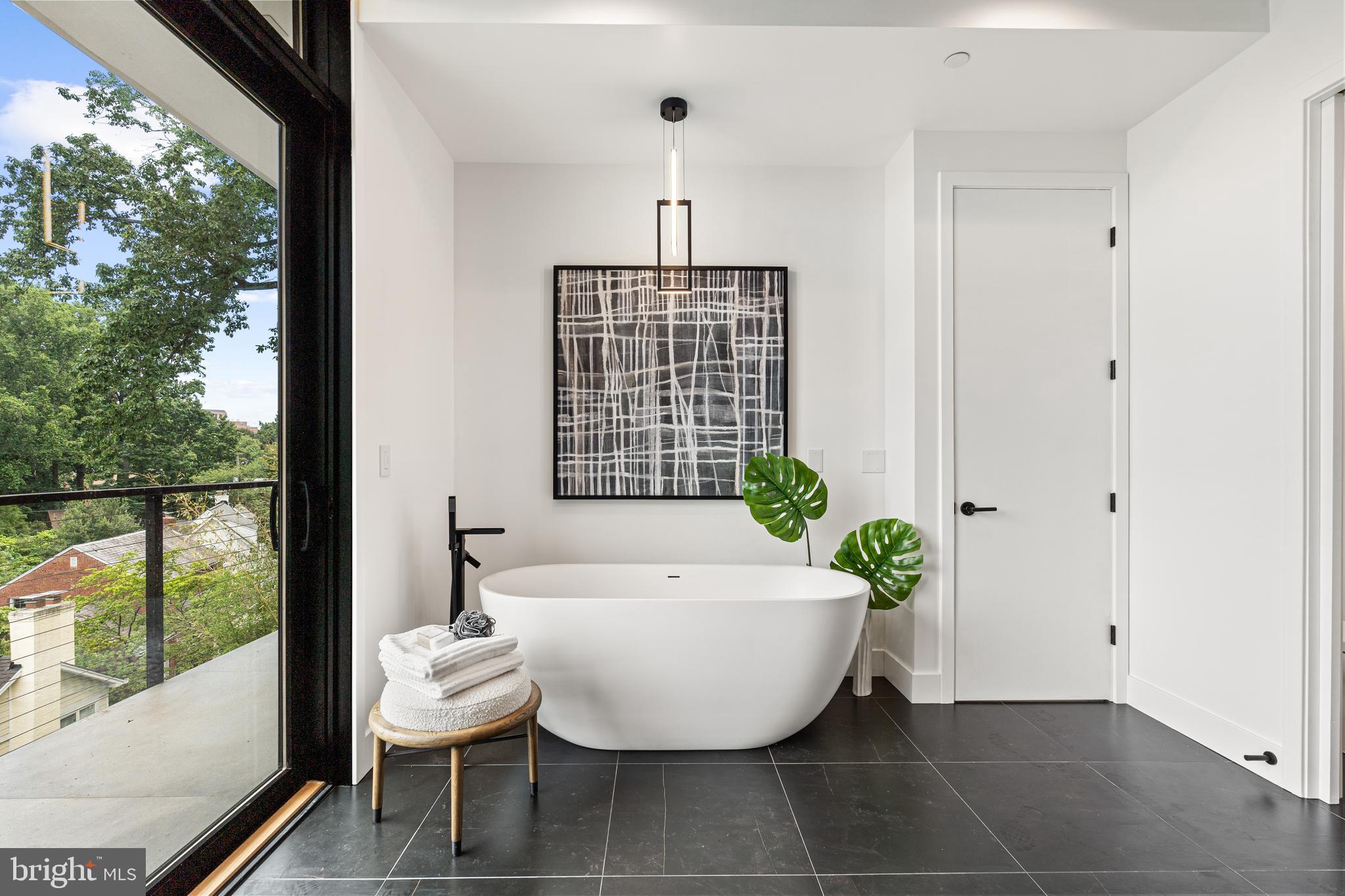 MAPLEWOOD - Residential