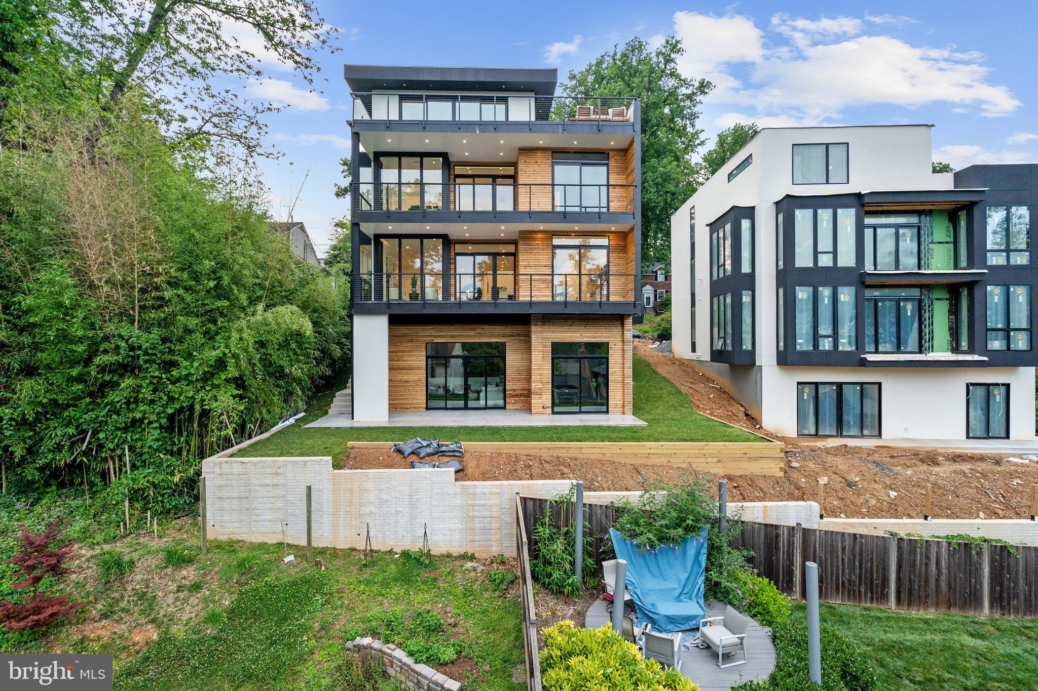 MAPLEWOOD - Residential