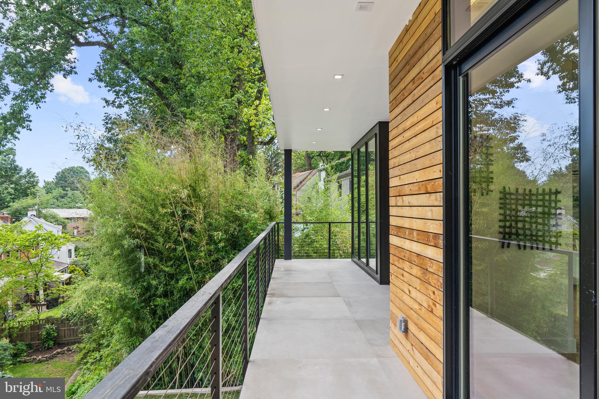 MAPLEWOOD - Residential