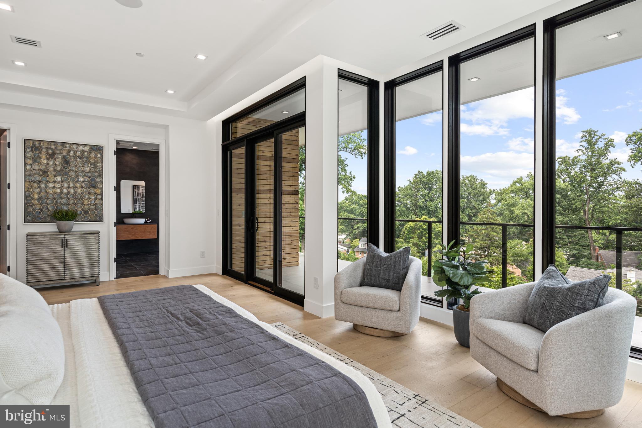 MAPLEWOOD - Residential