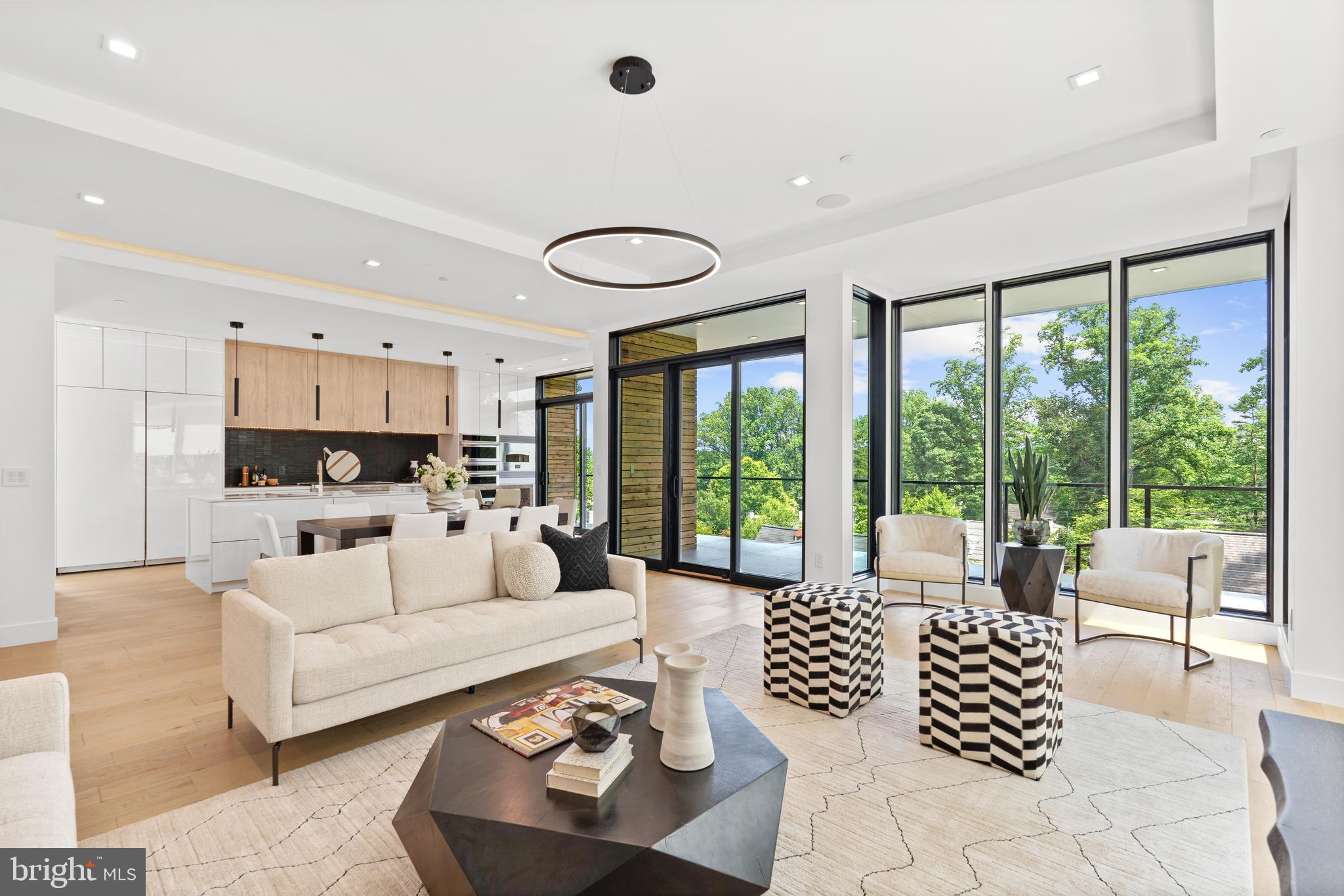 MAPLEWOOD - Residential