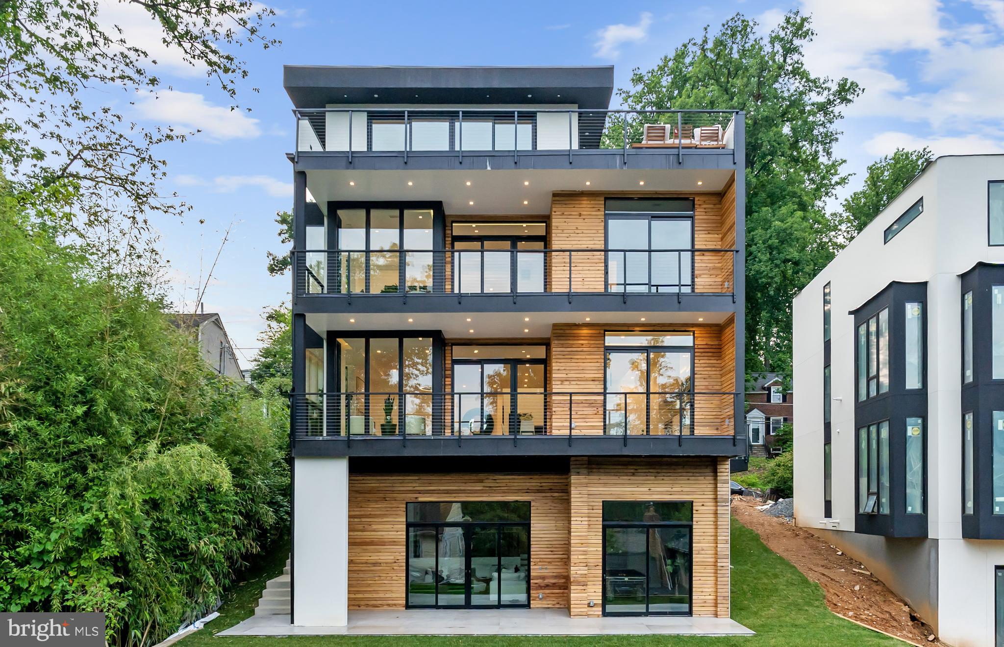 MAPLEWOOD - Residential