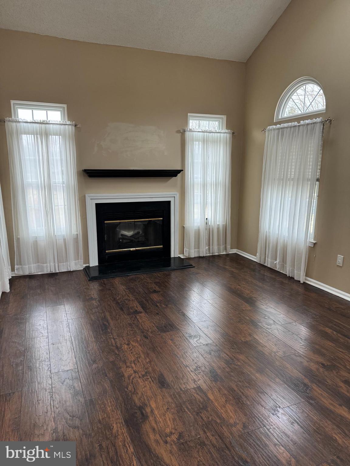 NEWTOWN GRANT - Residential