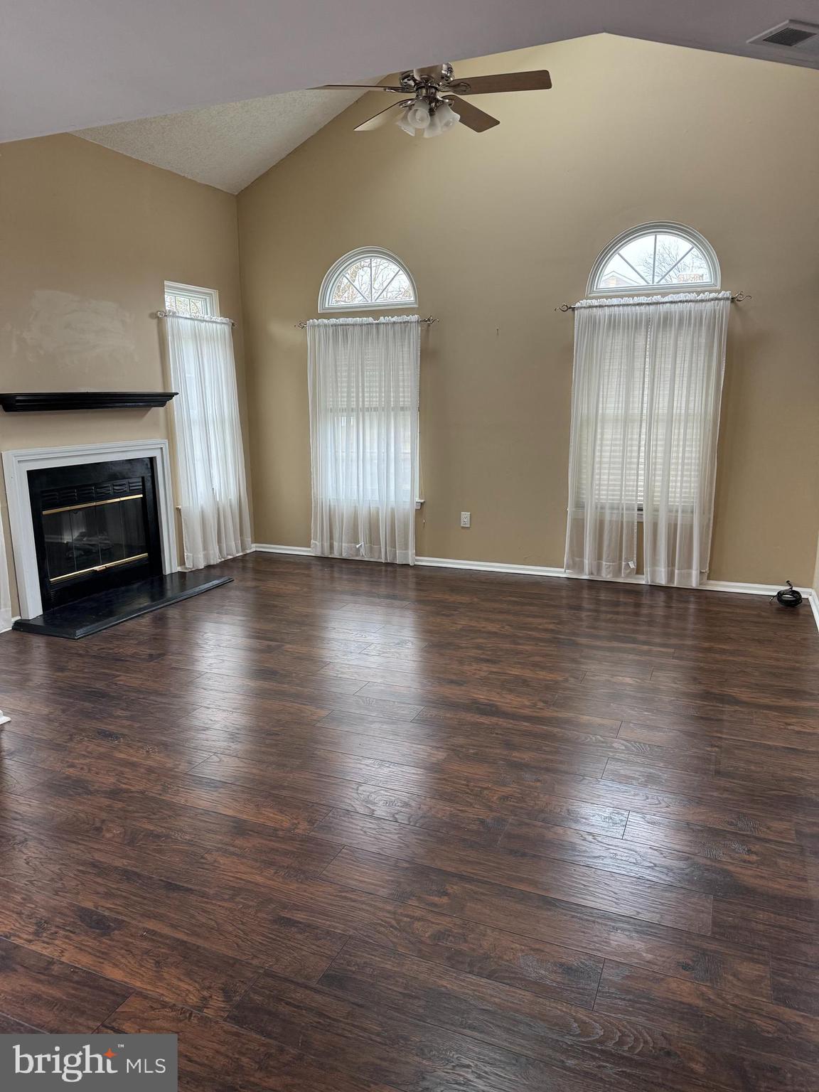 NEWTOWN GRANT - Residential