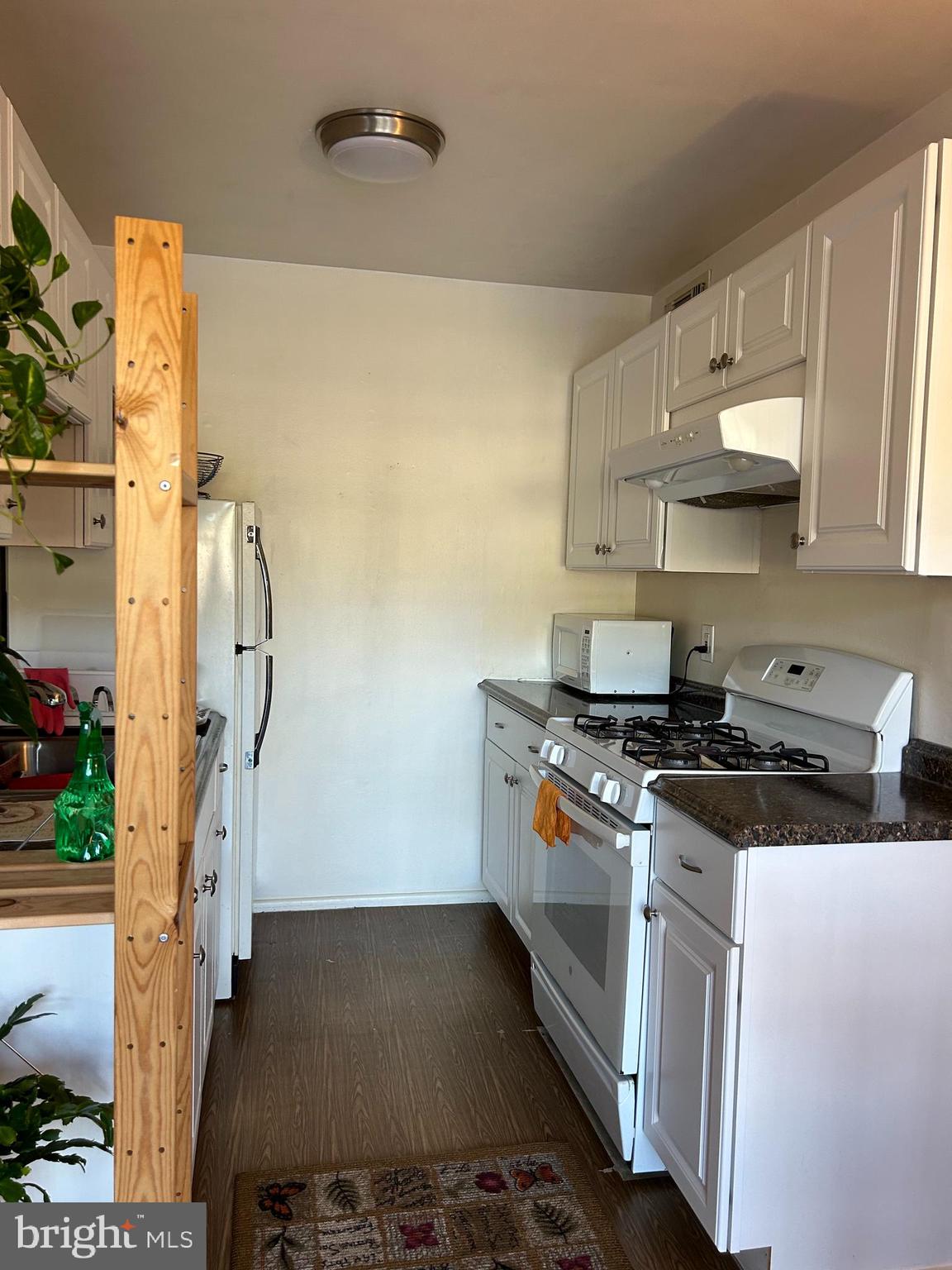 FAIRFAX HERITAGE - Residential Lease