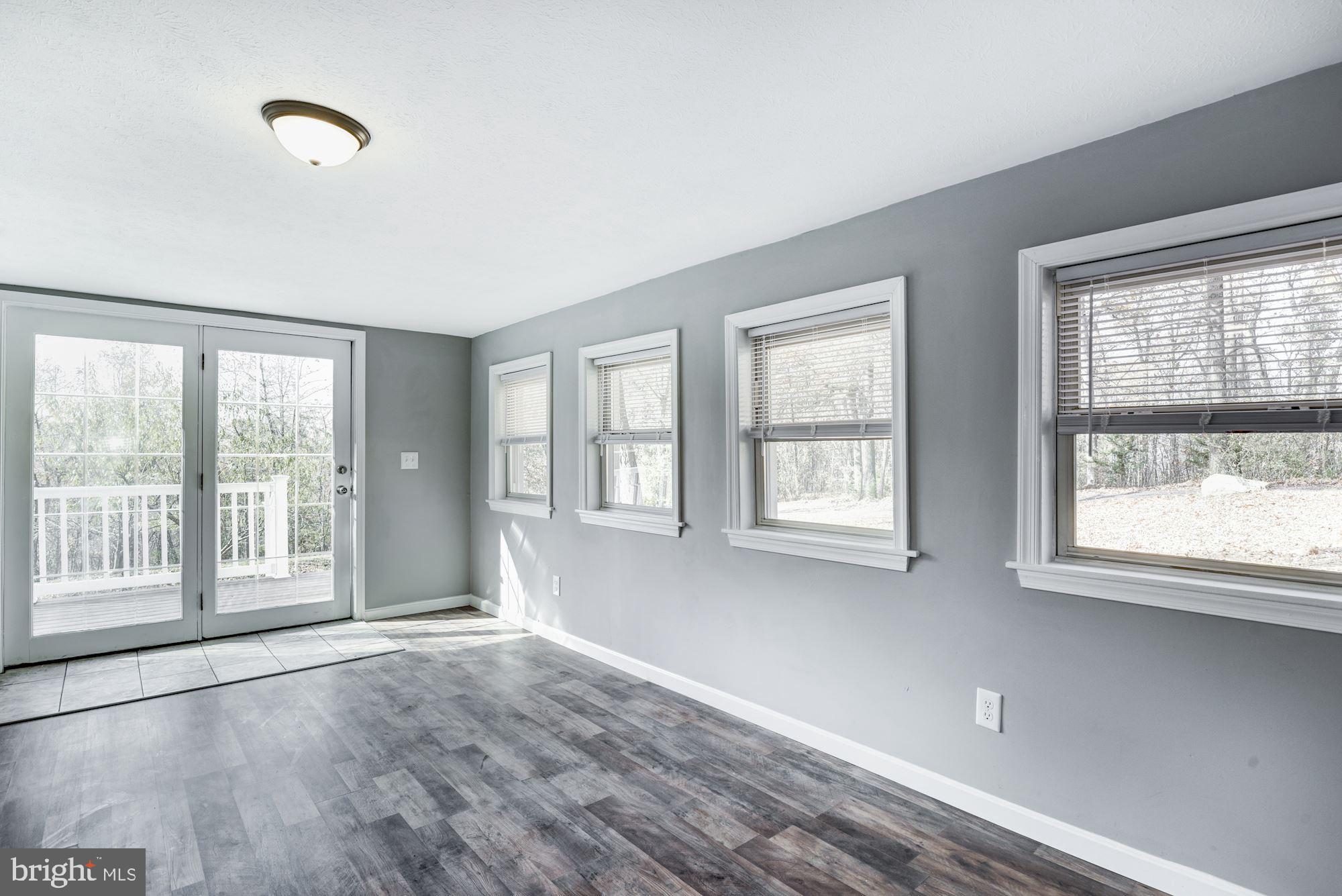 FLEMING PARK - Residential