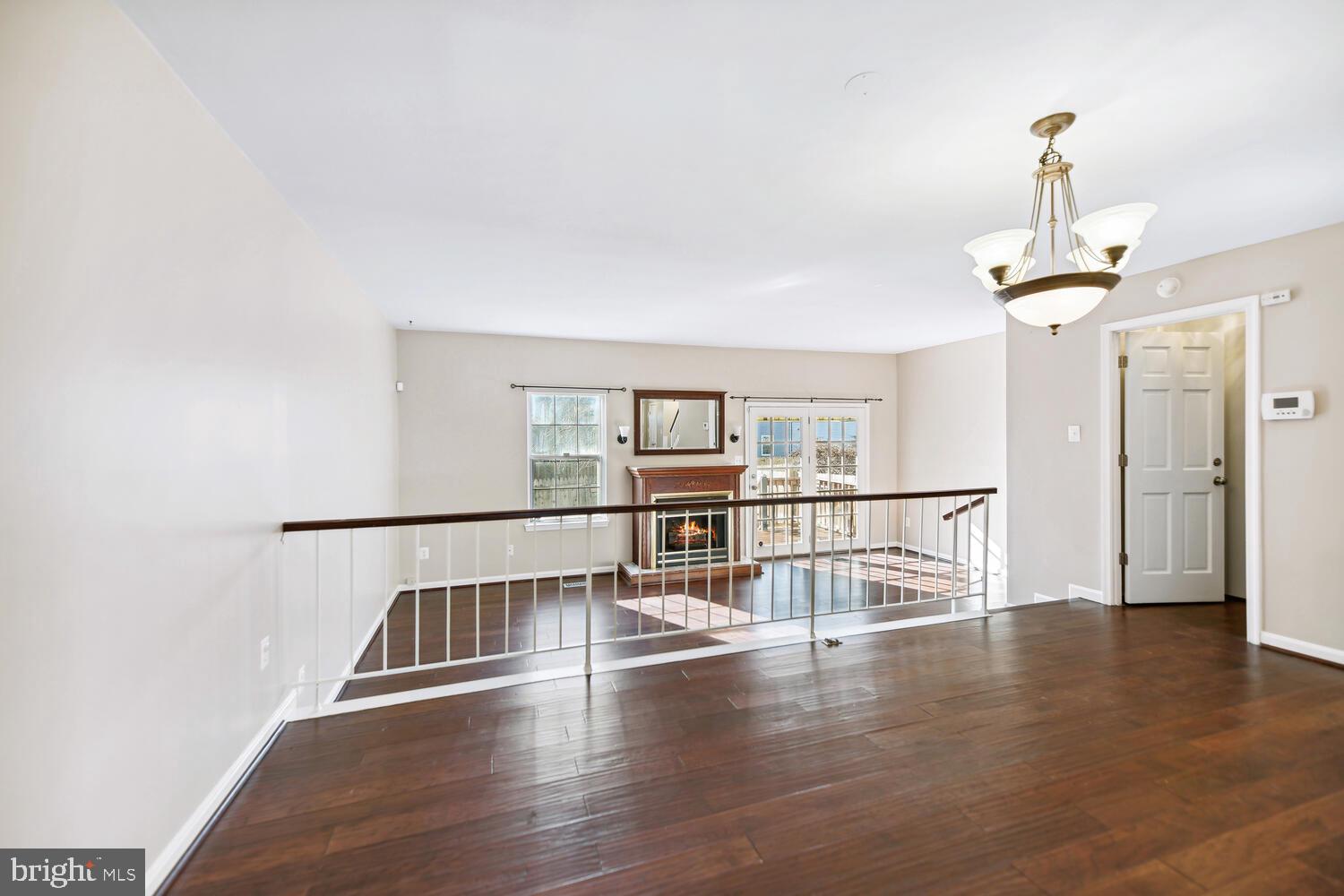 DEVONSHIRE TOWNHOMES - Residential Lease