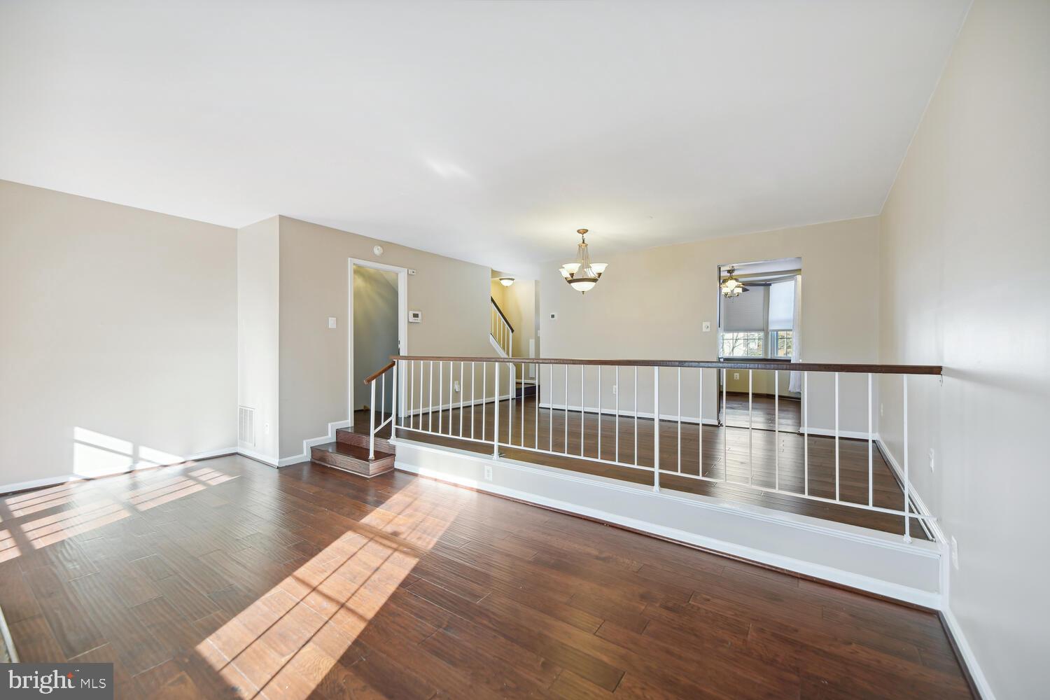 DEVONSHIRE TOWNHOMES - Residential Lease