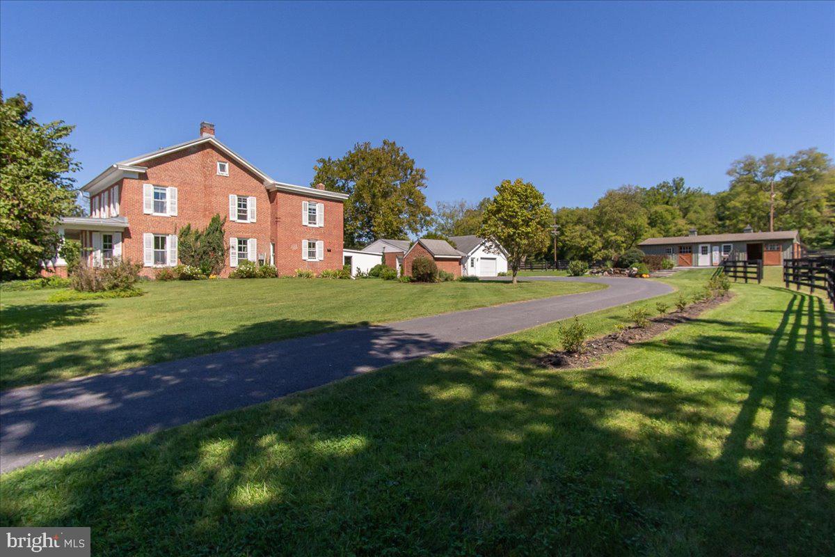 11211 KEMPS MILL ROAD