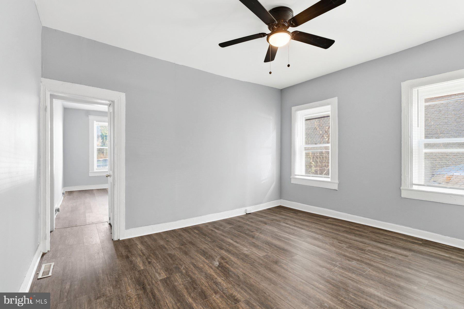 EAST BALTIMORE MIDWAY - Residential