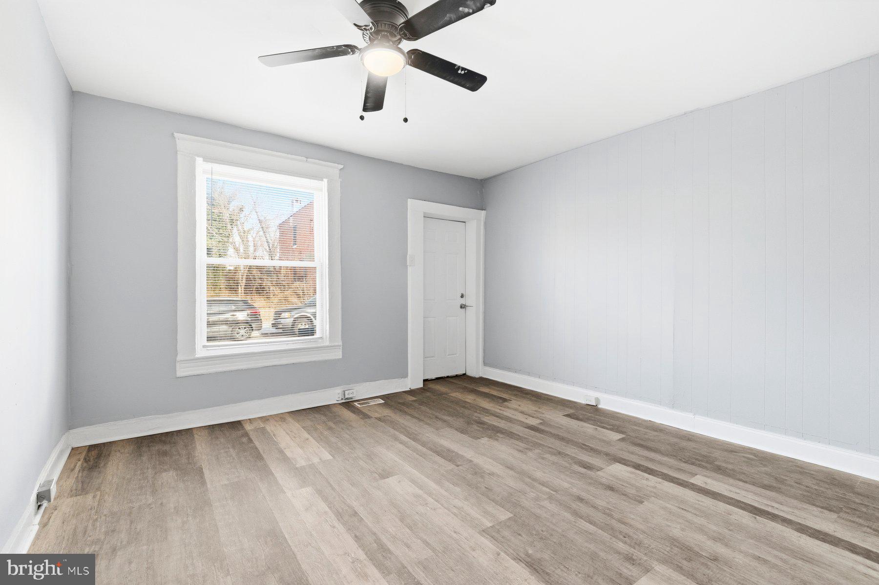 EAST BALTIMORE MIDWAY - Residential