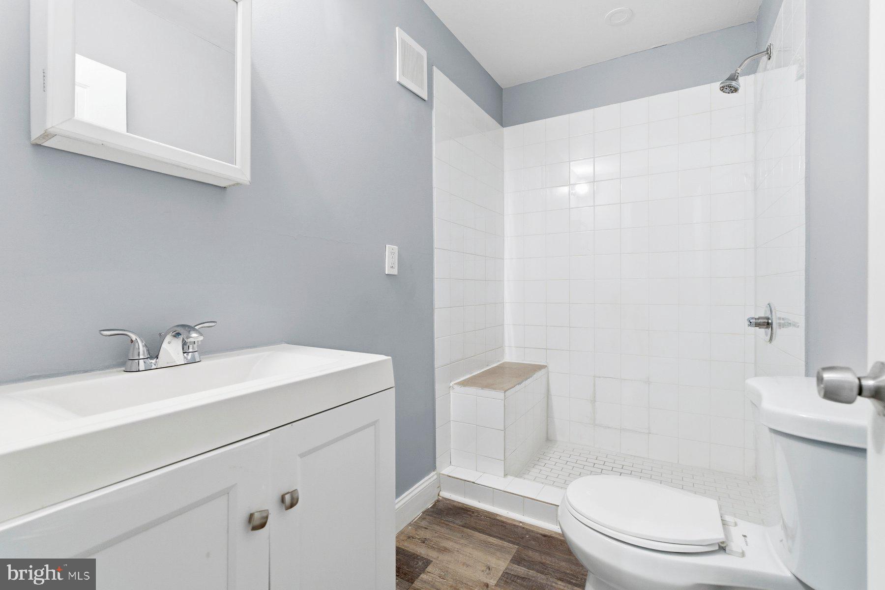 EAST BALTIMORE MIDWAY - Residential