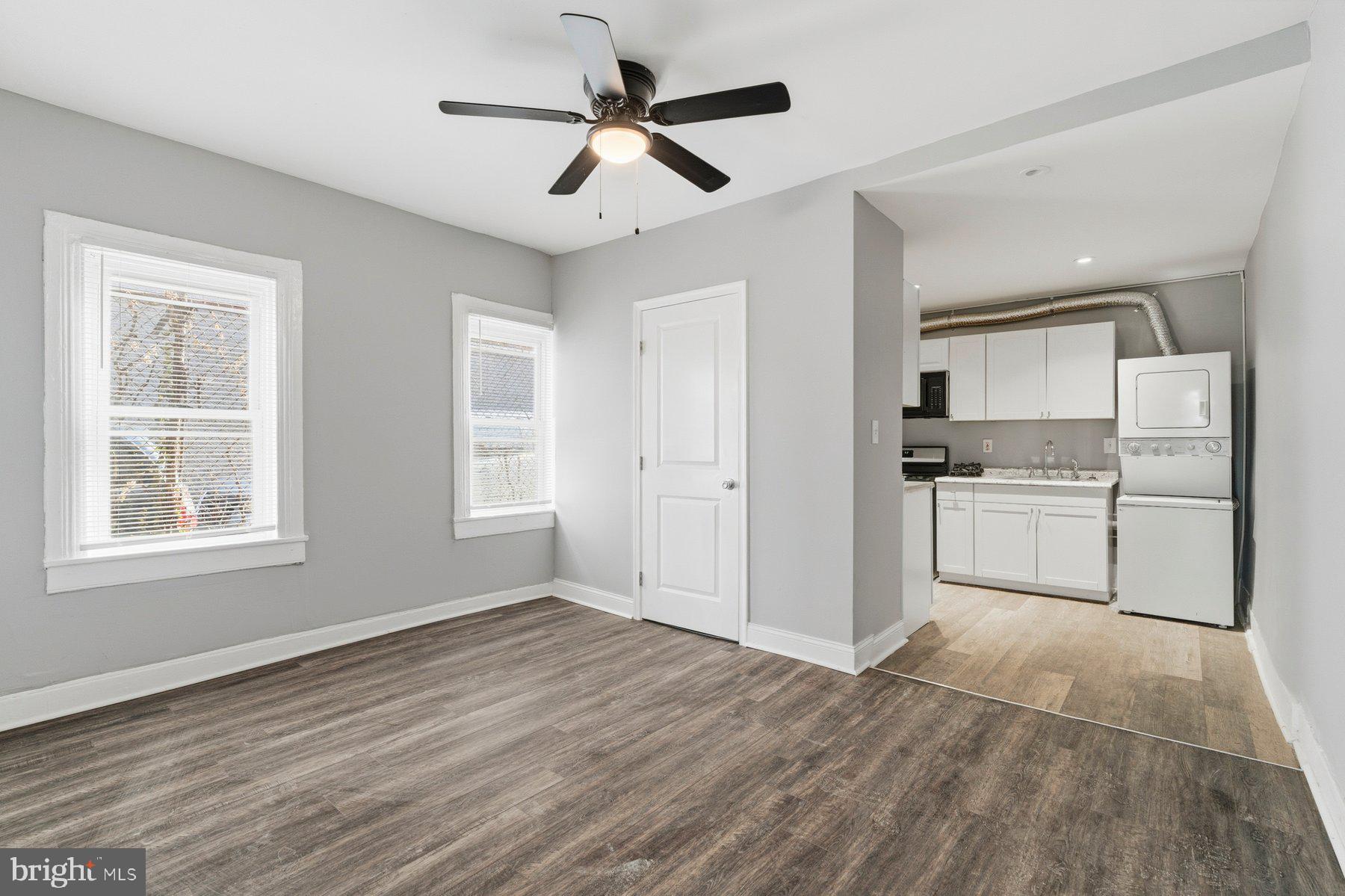 EAST BALTIMORE MIDWAY - Residential