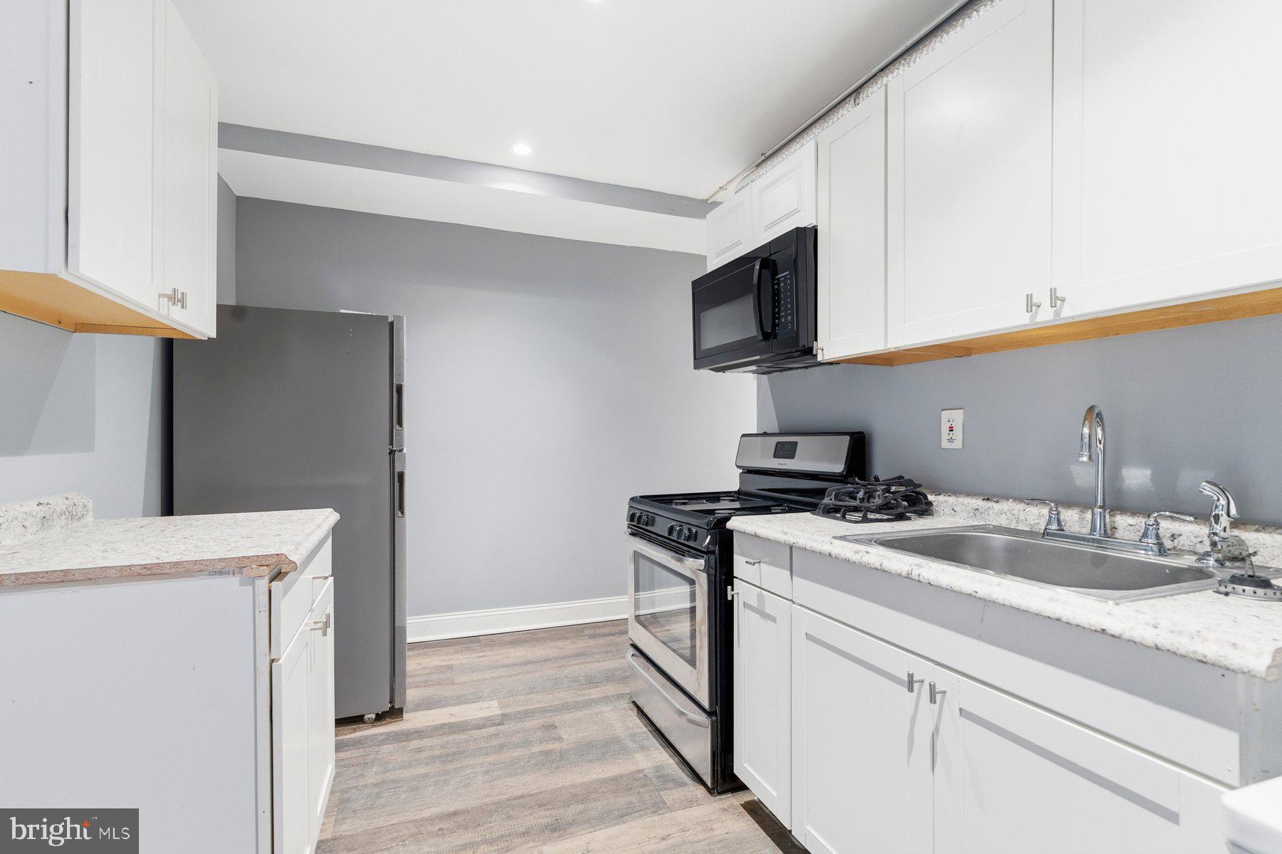 EAST BALTIMORE MIDWAY - Residential