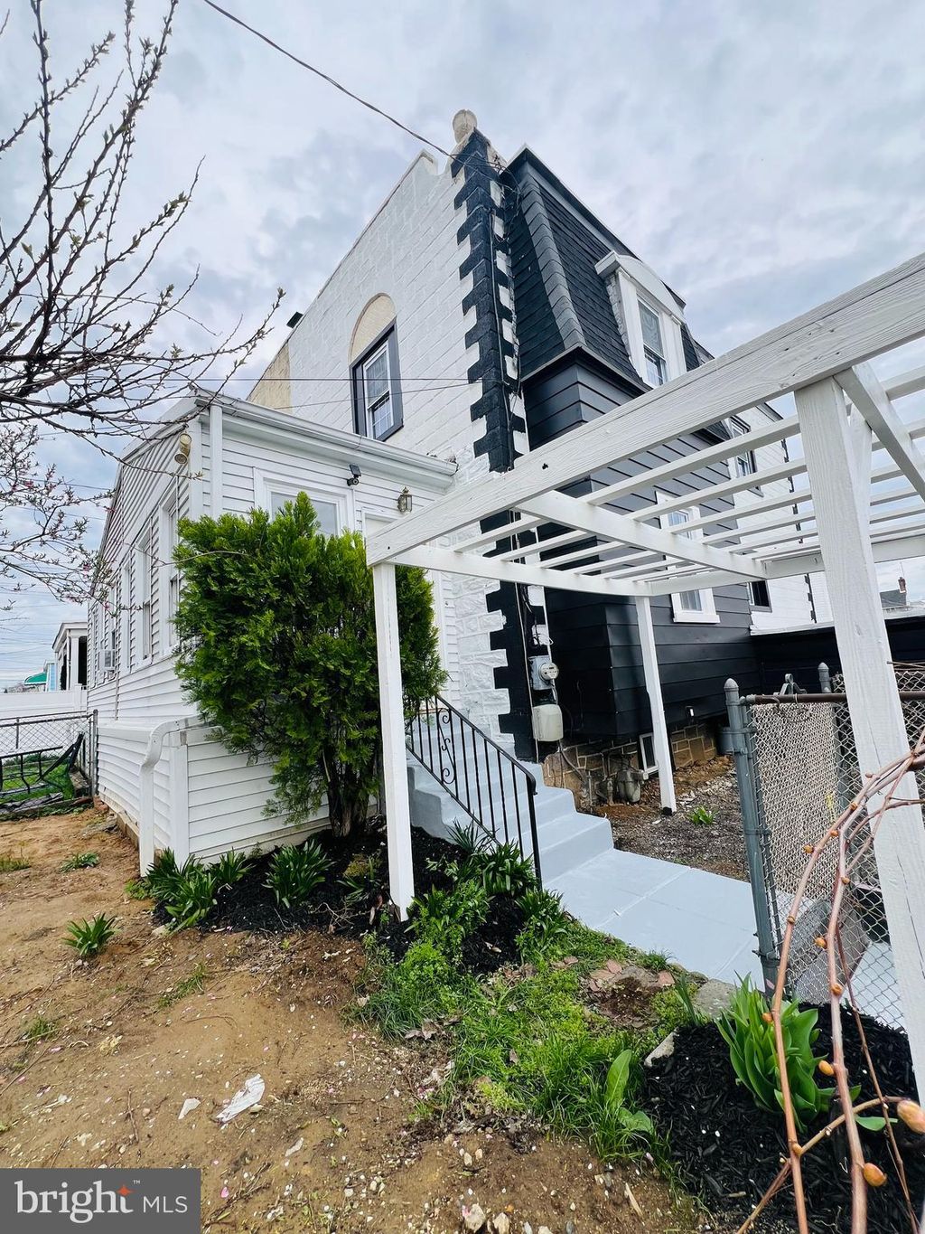 Photo of 147 Wellington Road, UPPER DARBY, PA 19082 (MLS # PADE2097662)