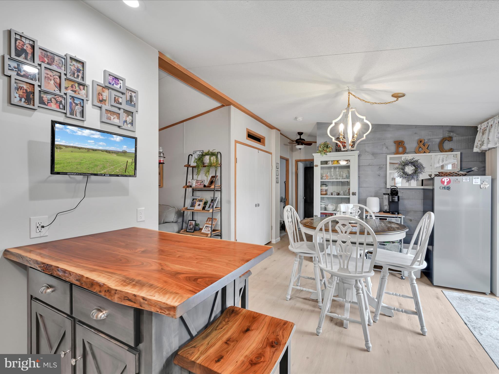 NORTHCREST ACRES - Residential