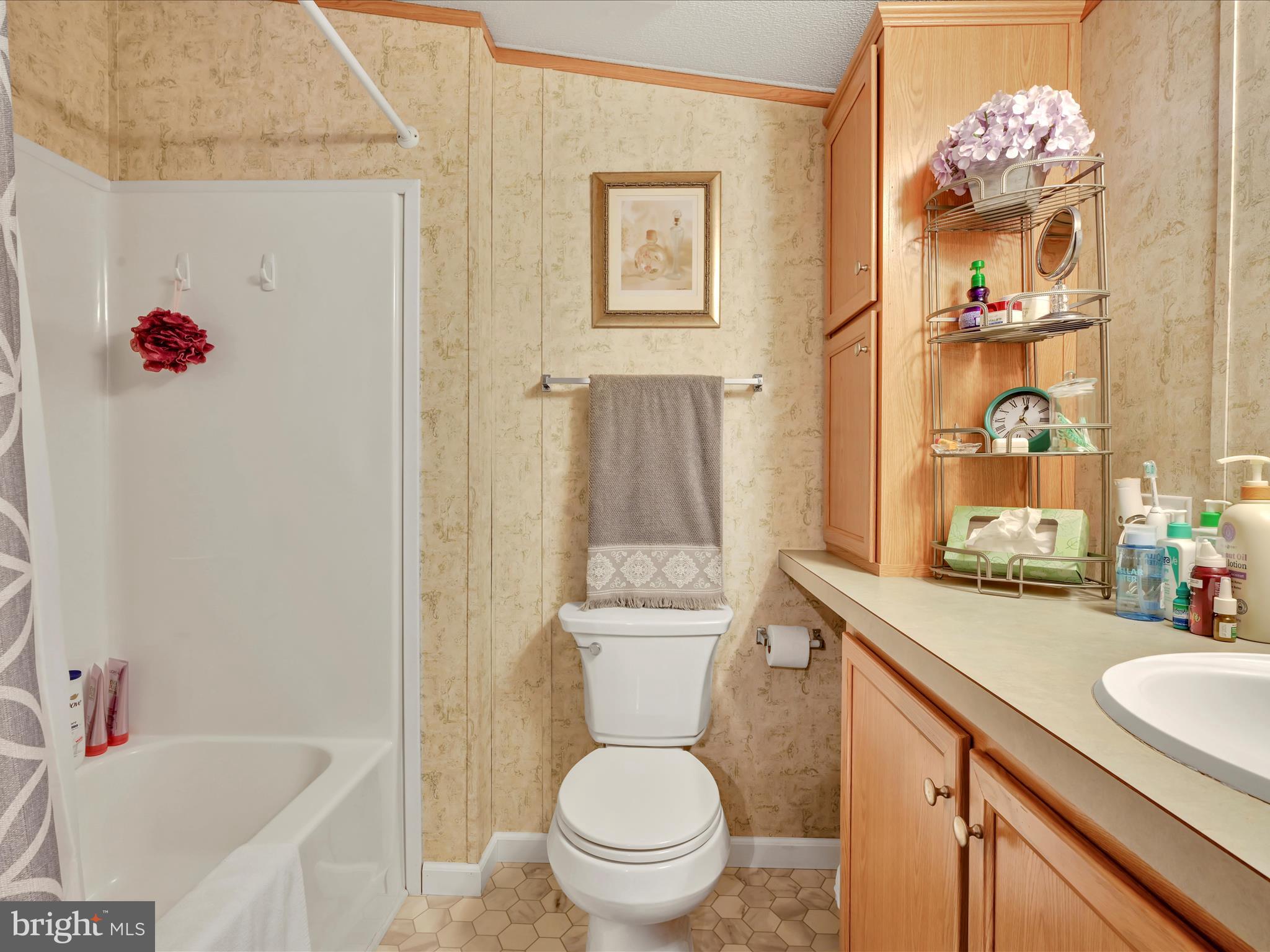 NORTHCREST ACRES - Residential