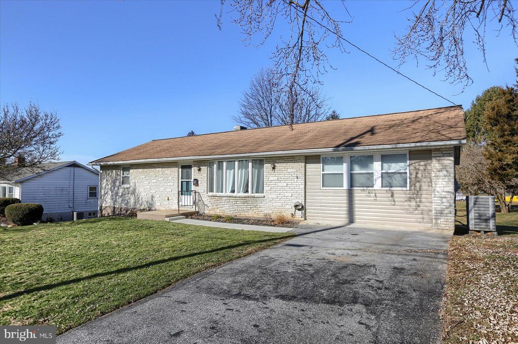 Photo of 413 E. Cherry Street, Elizabethtown, PA 17022 (MLS # PALA2045420)