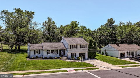 Tiny photo for 301 Country Club Drive, NEWARK, DE 19711 (MLS # DENC2103966)