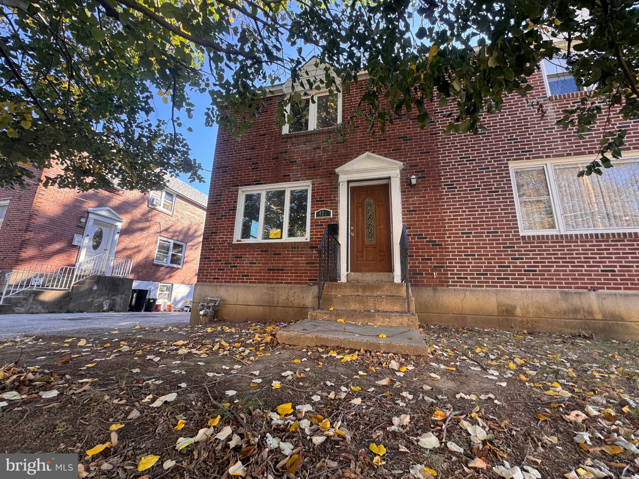421 POPLAR STREET