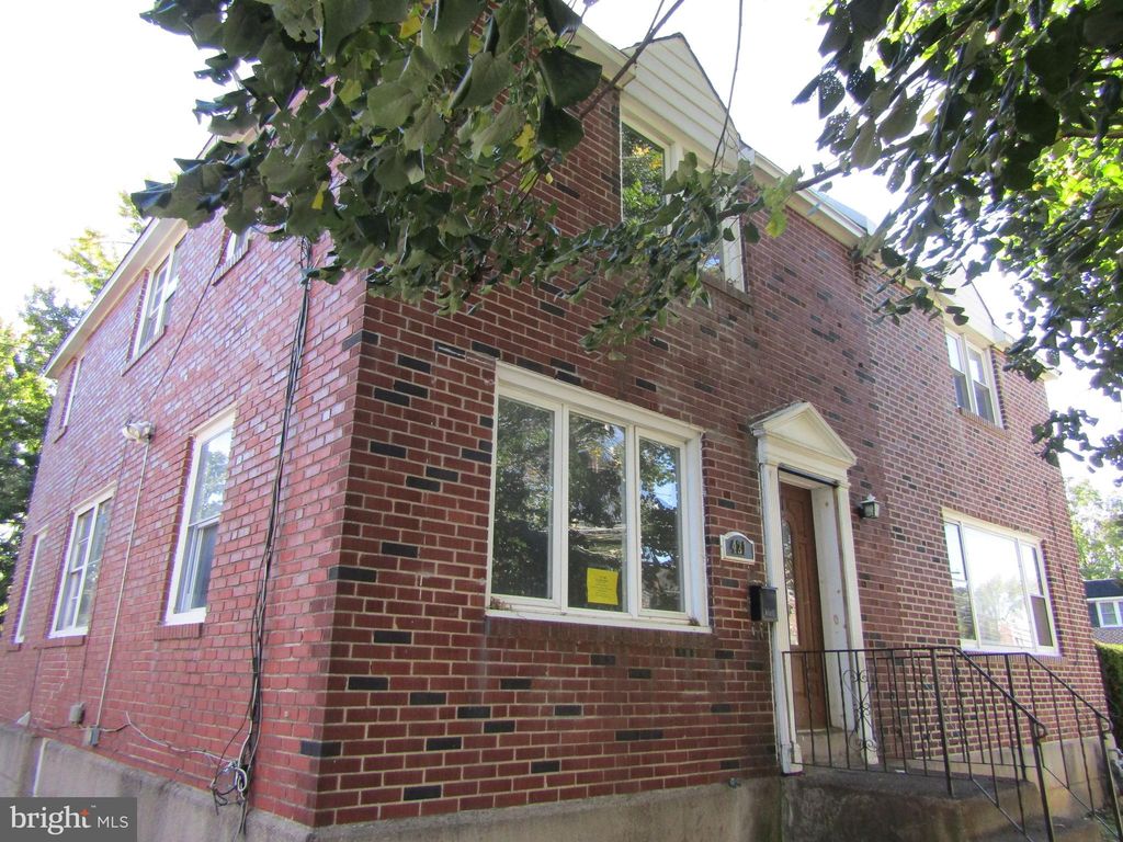 Photo of 421 Poplar Street, SHARON HILL, PA 19079 (MLS # PADE2102720)