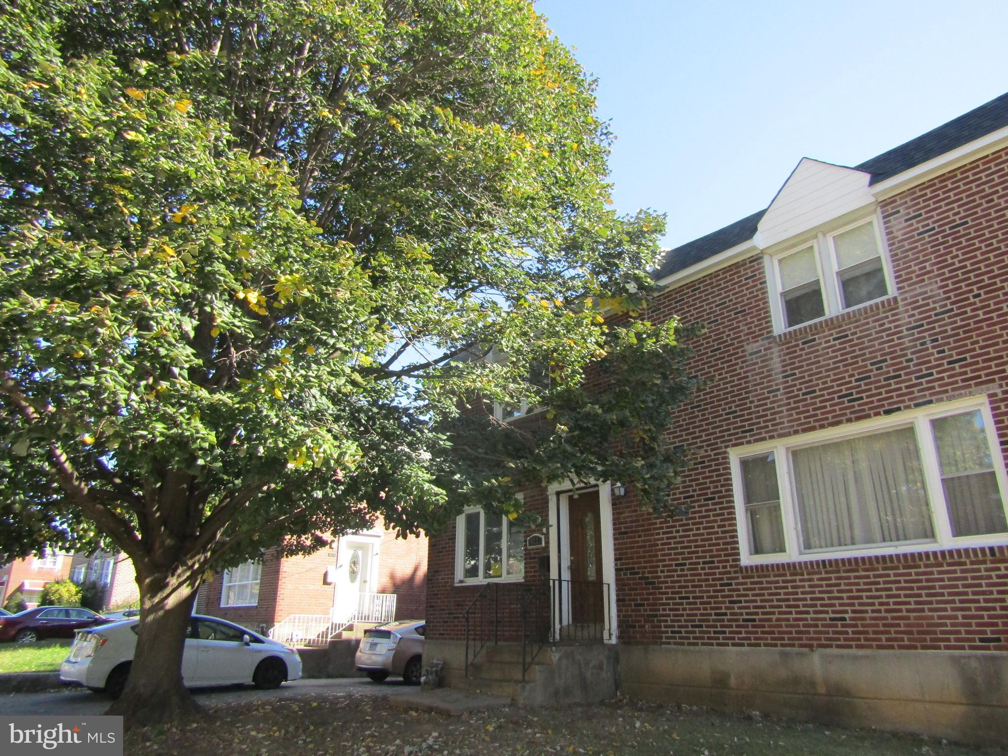 421 POPLAR STREET