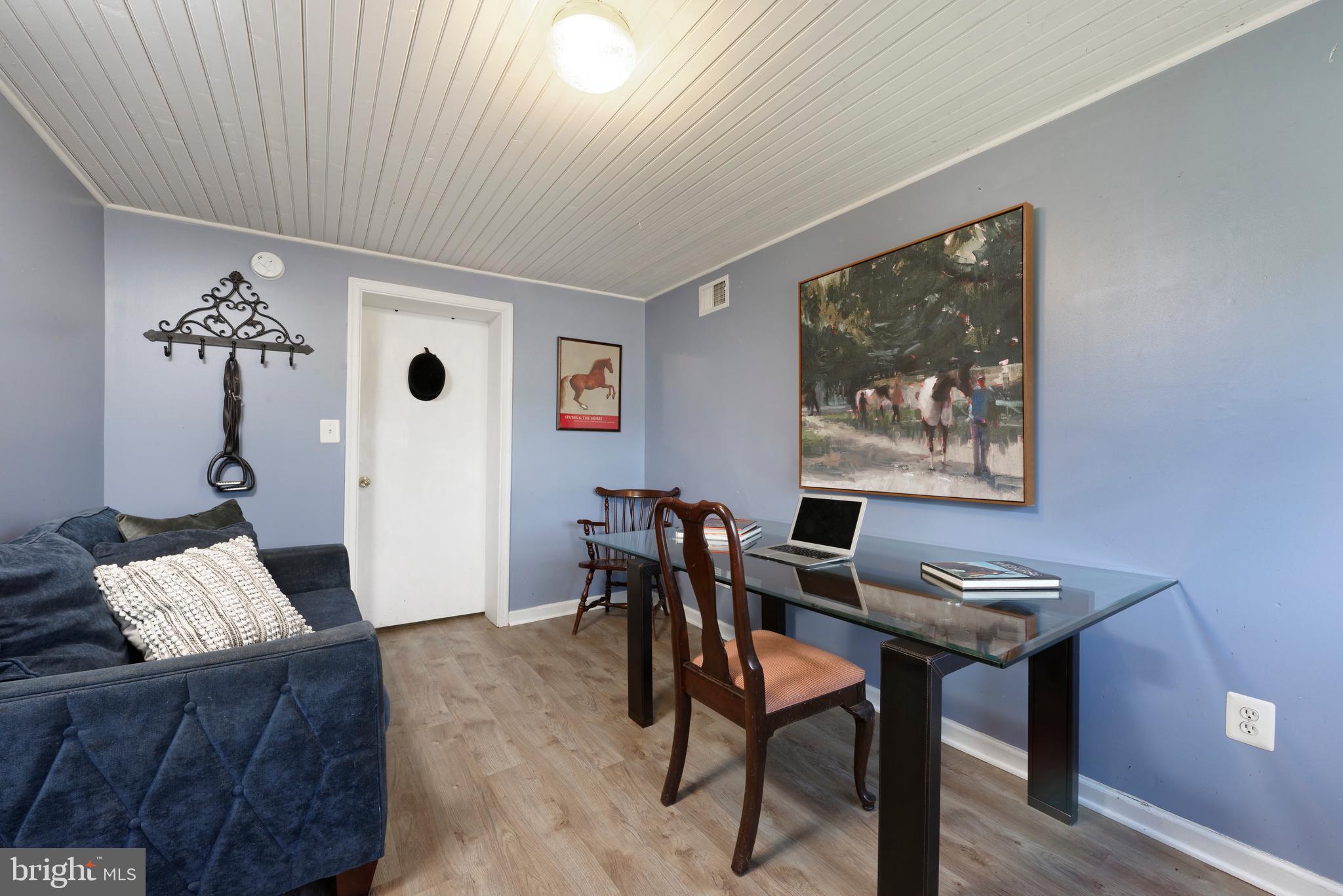 BELLEVUE FARMS - Residential