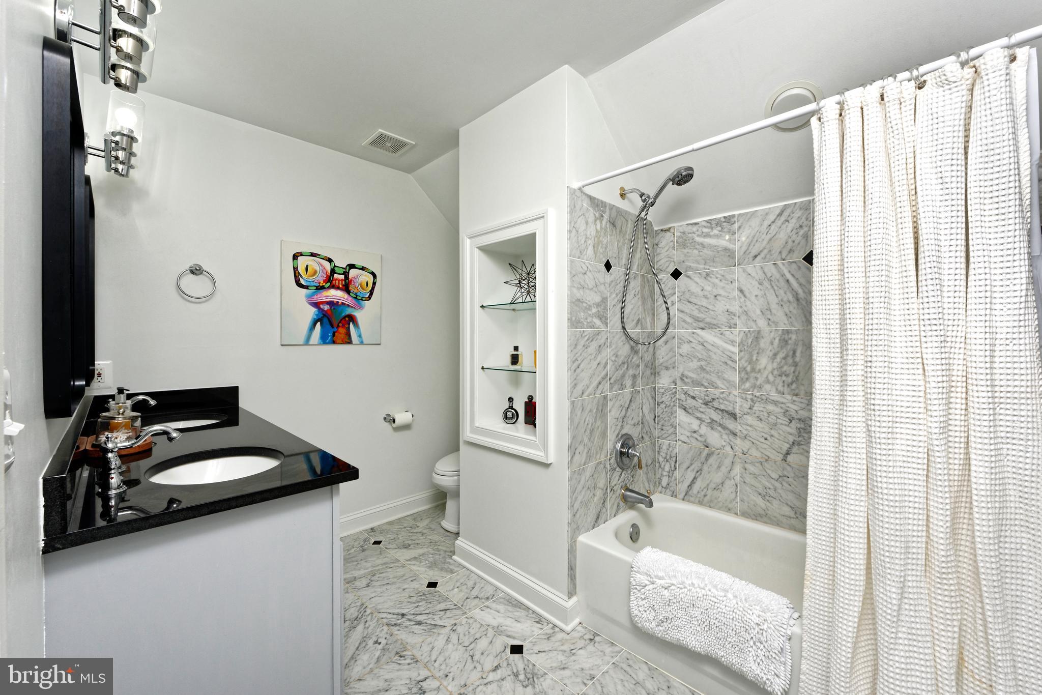 BELLEVUE FARMS - Residential