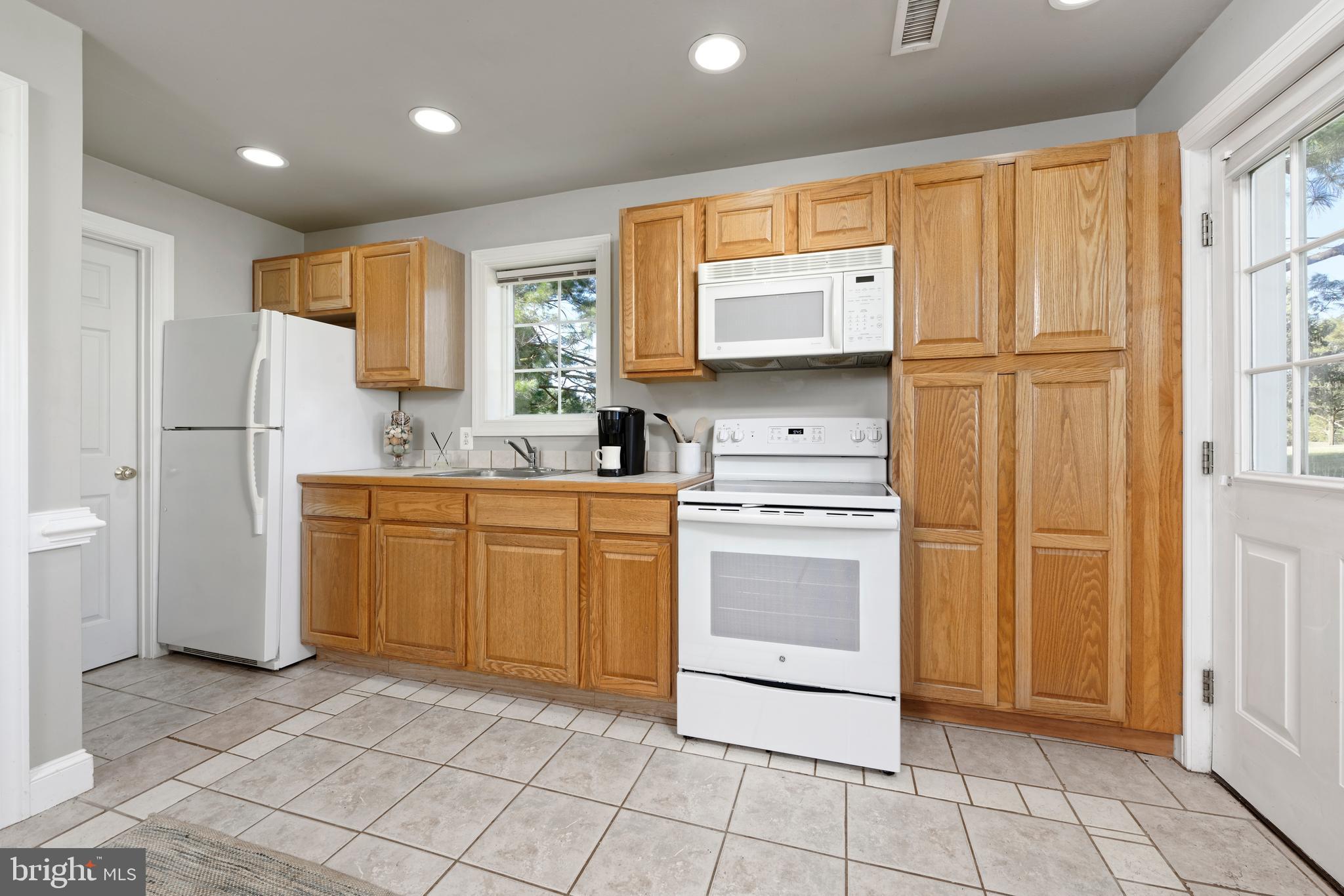 BELLEVUE FARMS - Residential