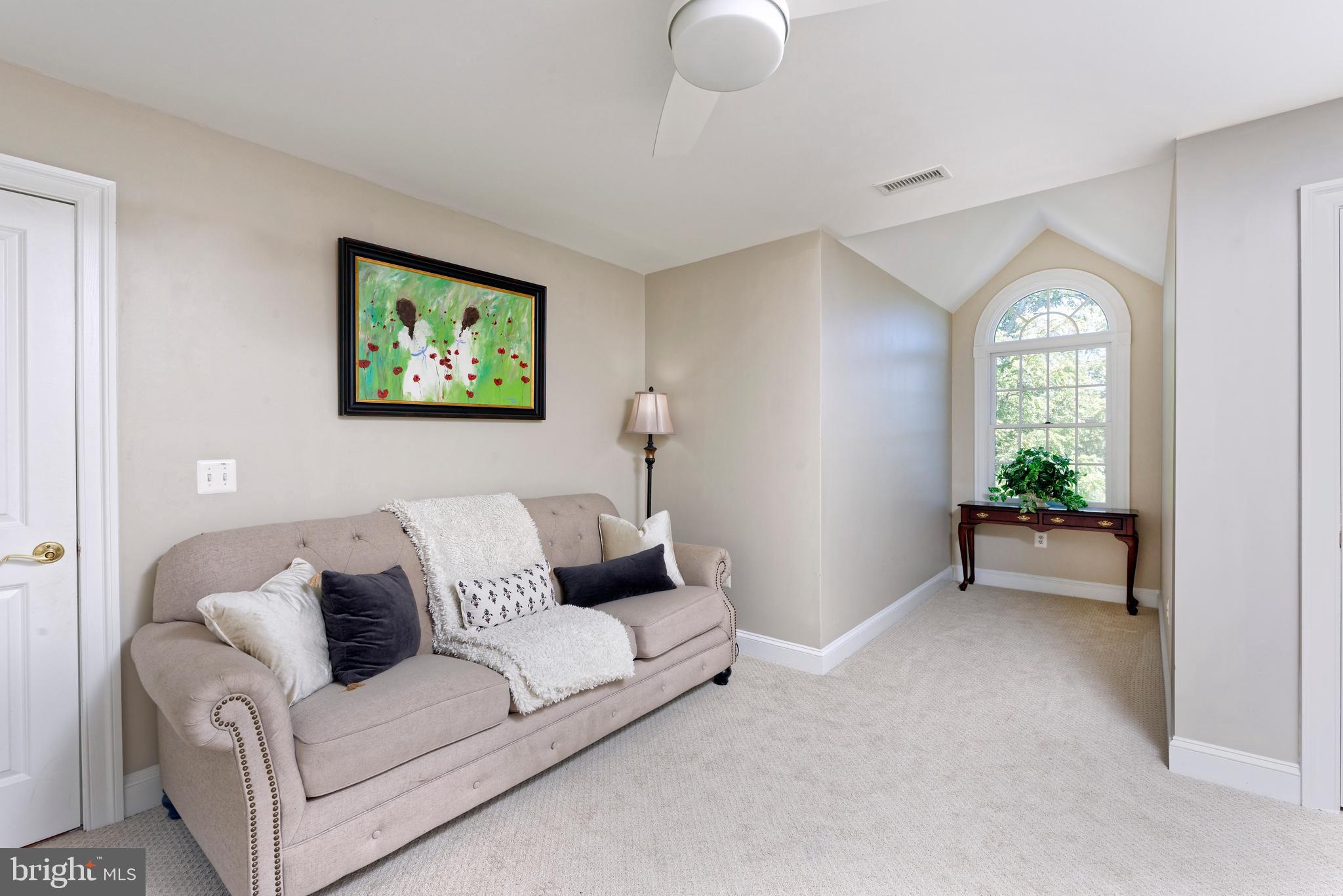 BELLEVUE FARMS - Residential