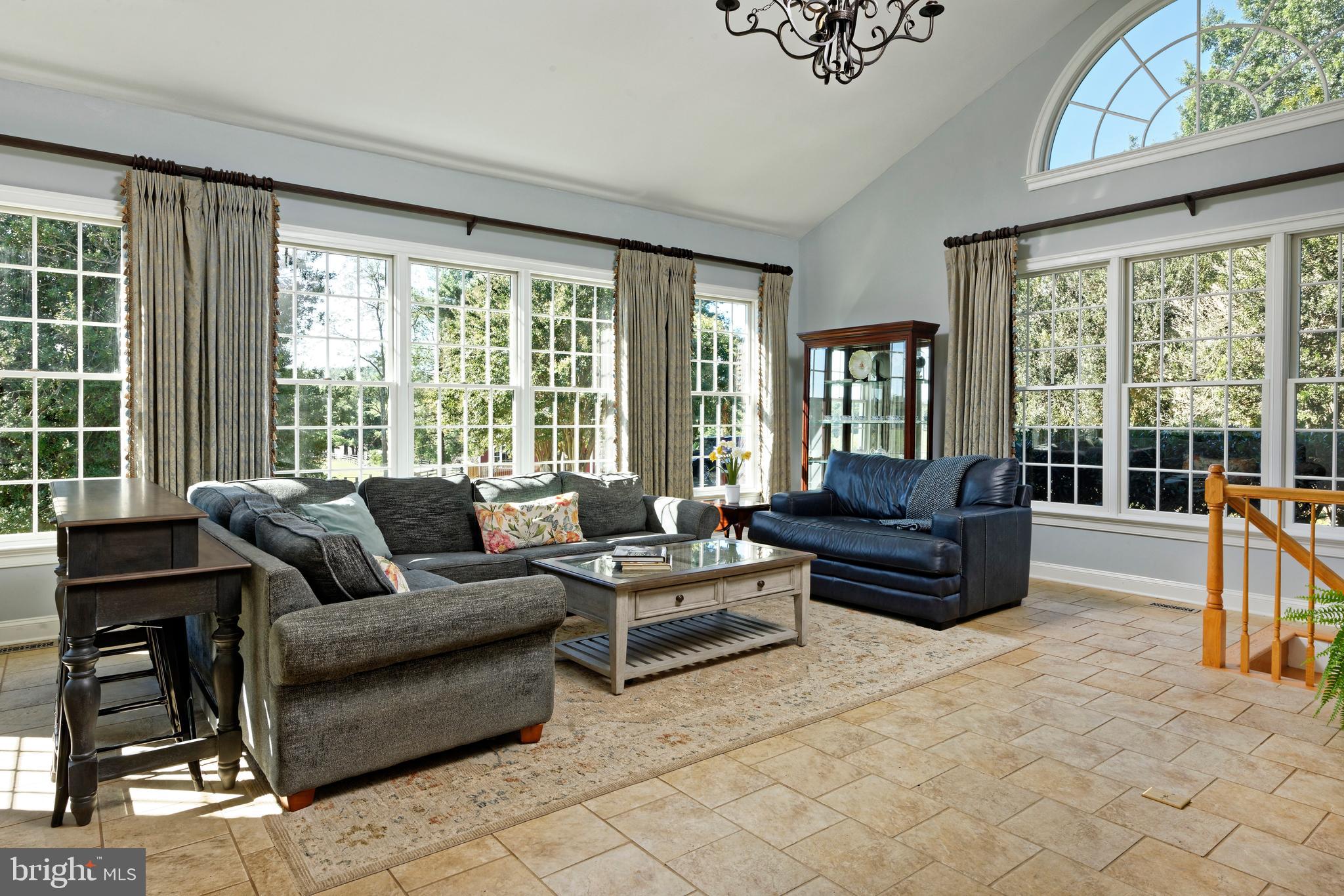 BELLEVUE FARMS - Residential