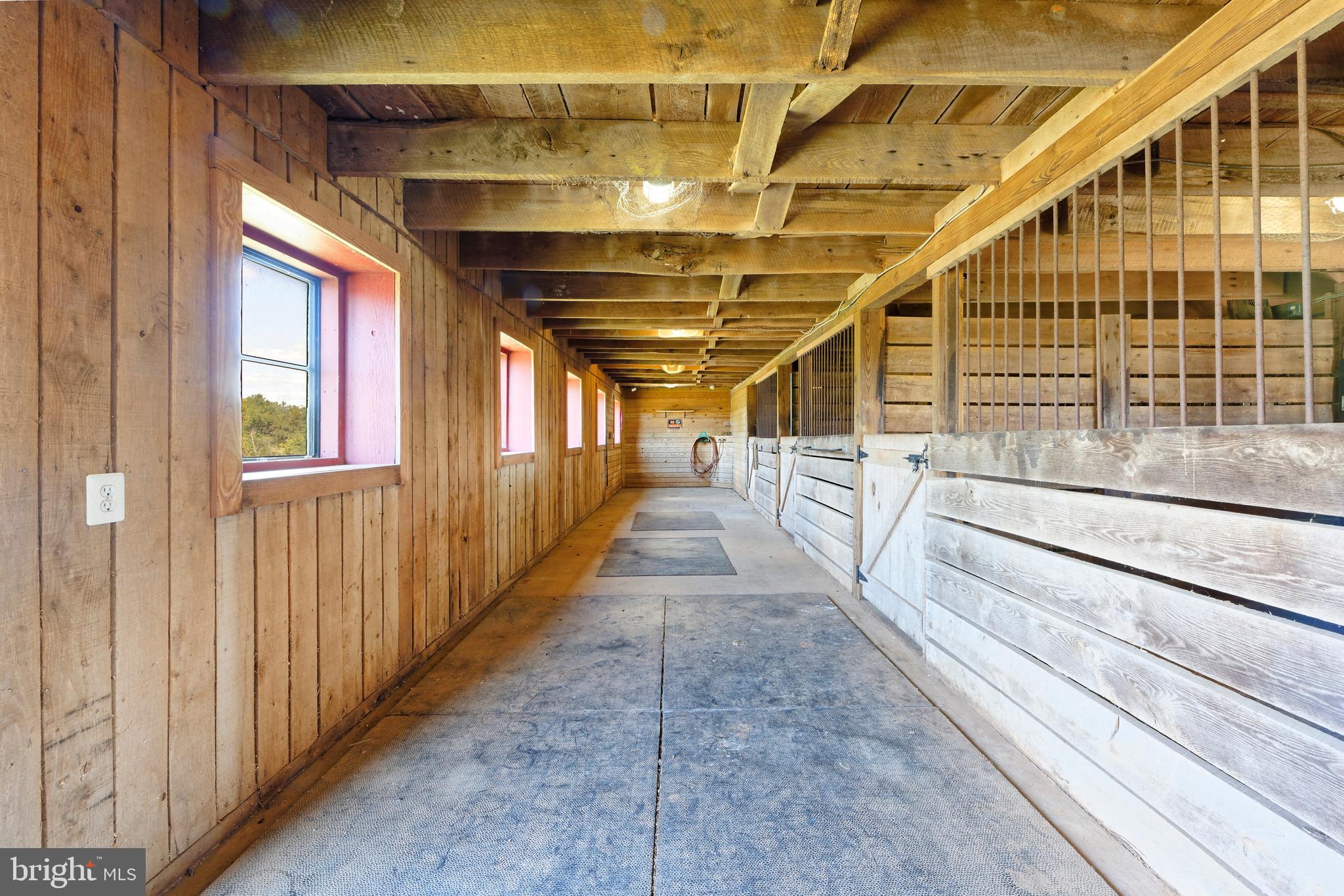 BELLEVUE FARMS - Residential