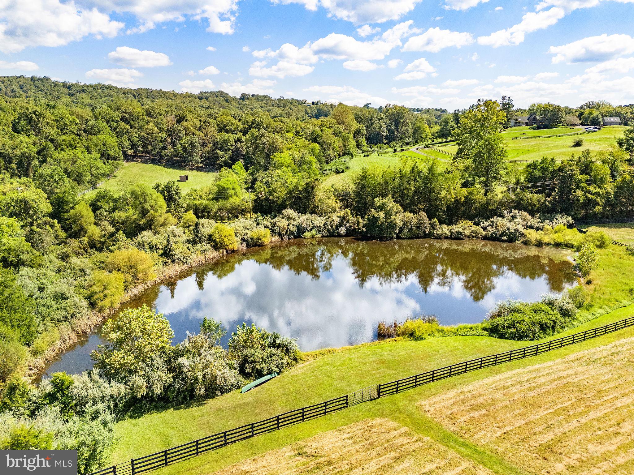 BELLEVUE FARMS - Residential