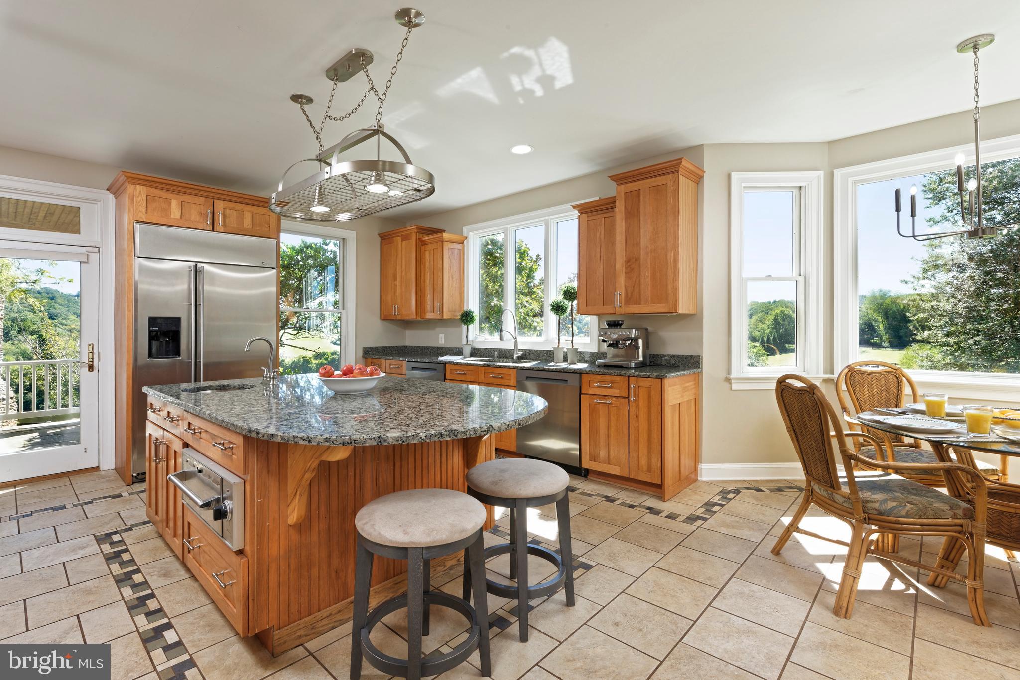 BELLEVUE FARMS - Residential