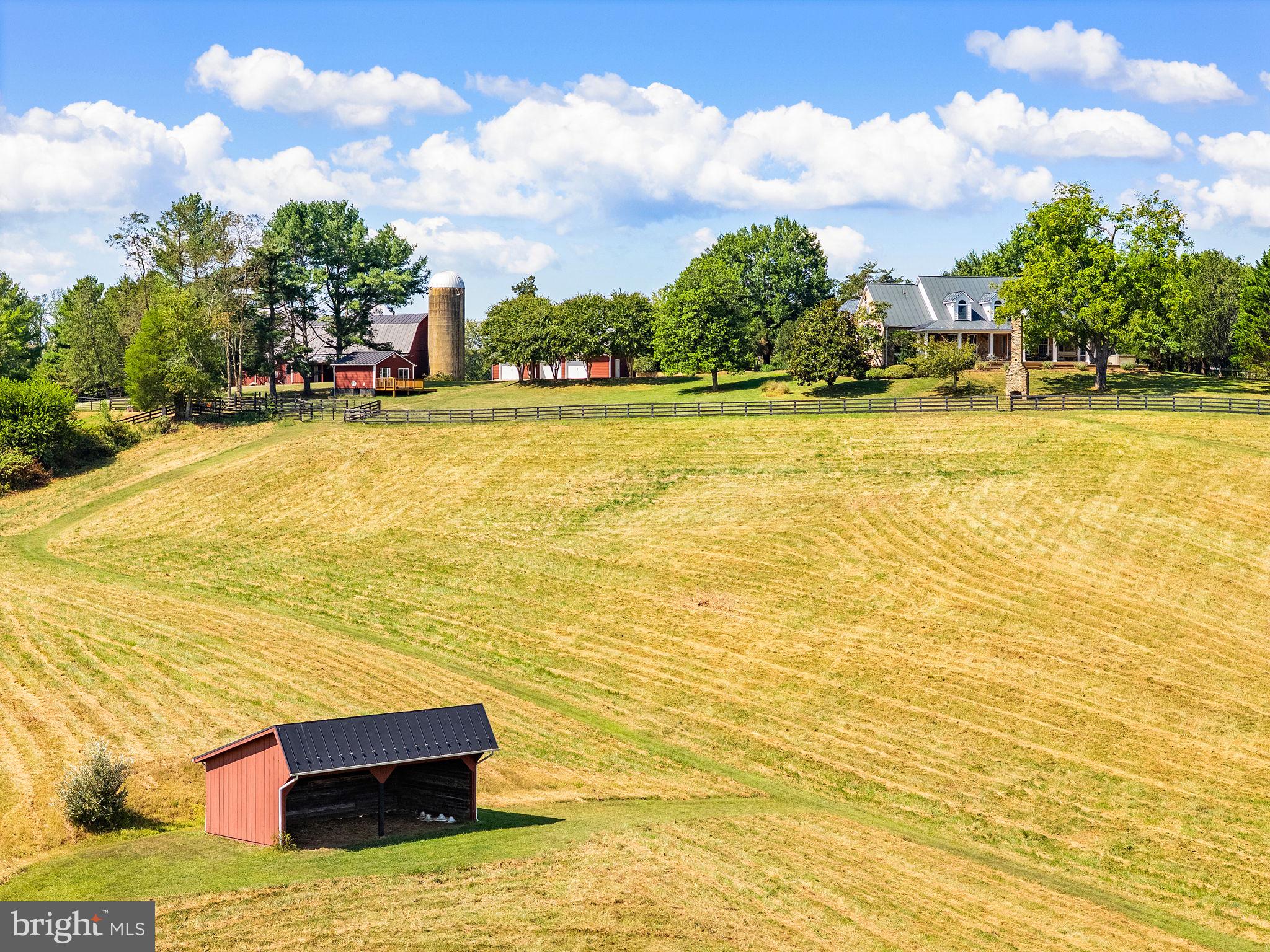 BELLEVUE FARMS - Residential