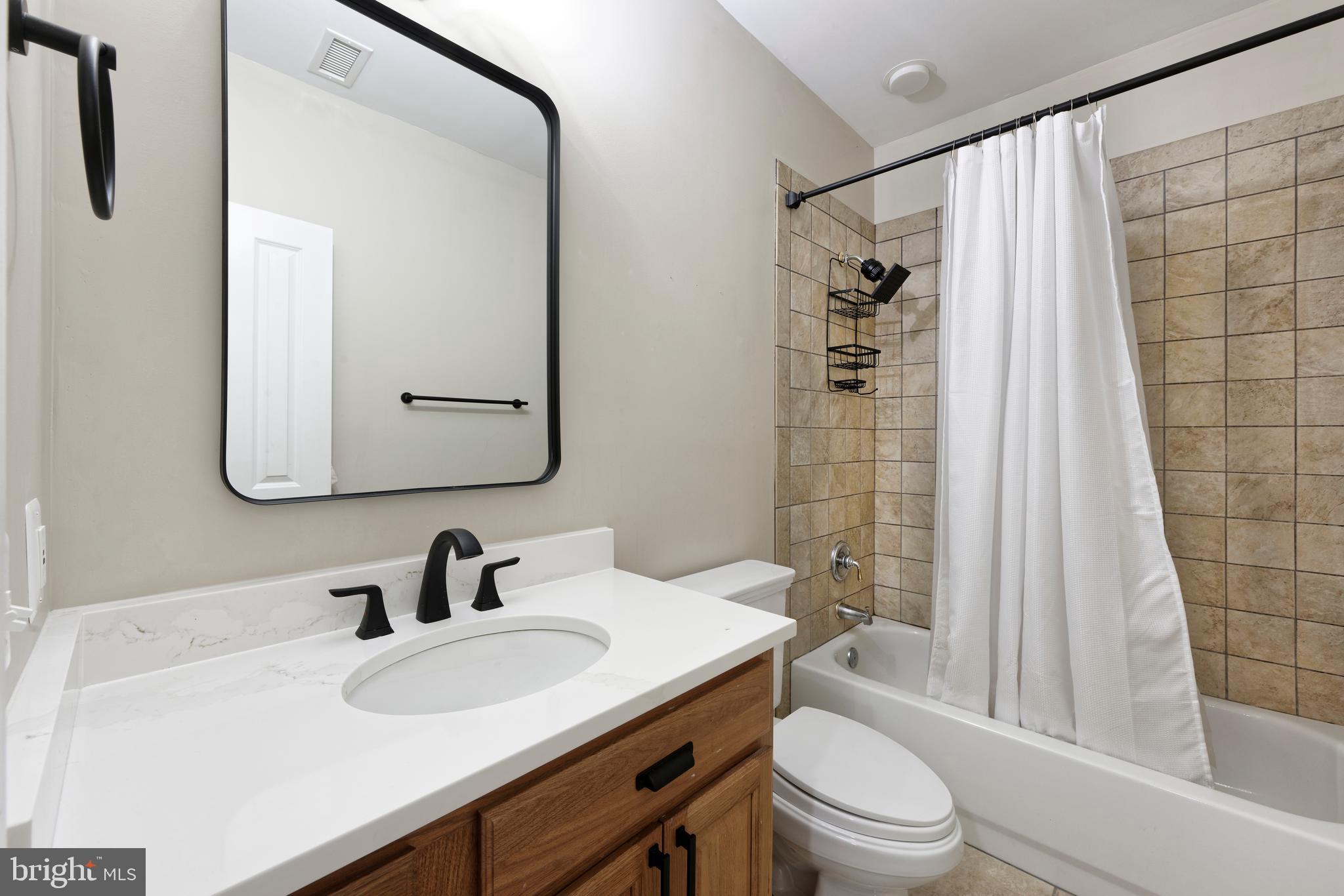 BELLEVUE FARMS - Residential